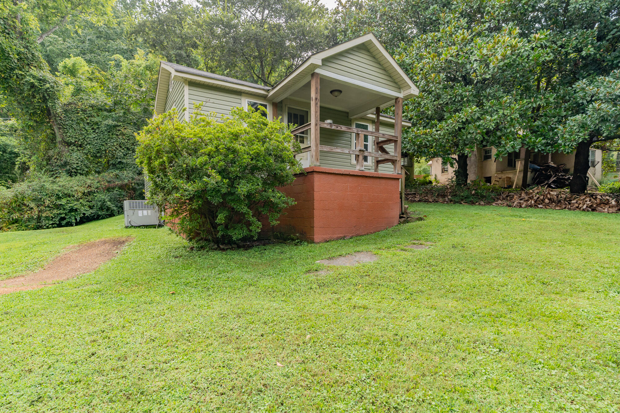 102 Mountain View Drive