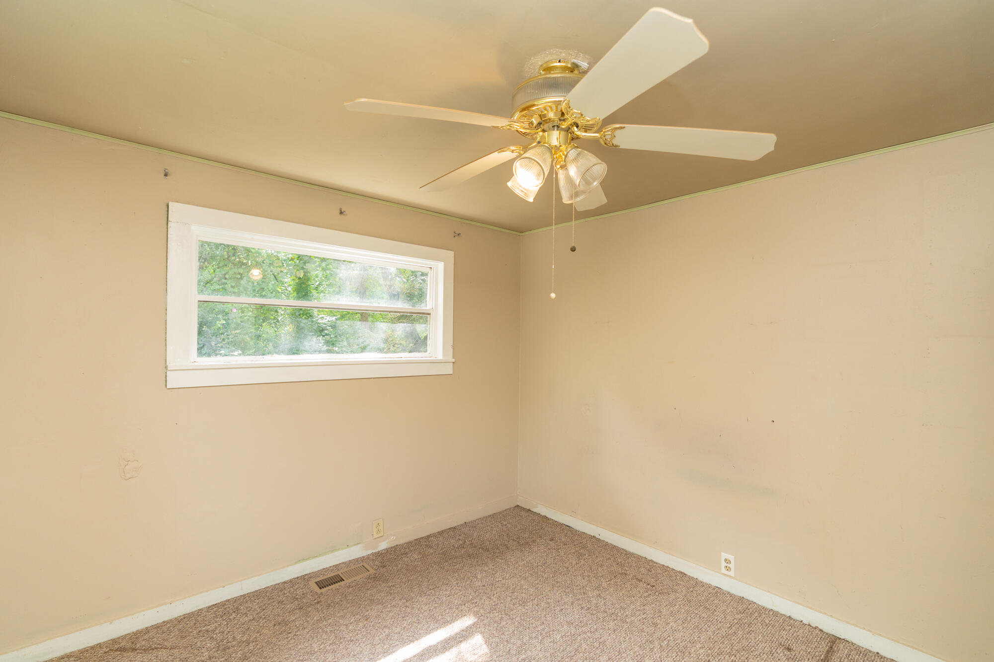 102 Mountain View Drive