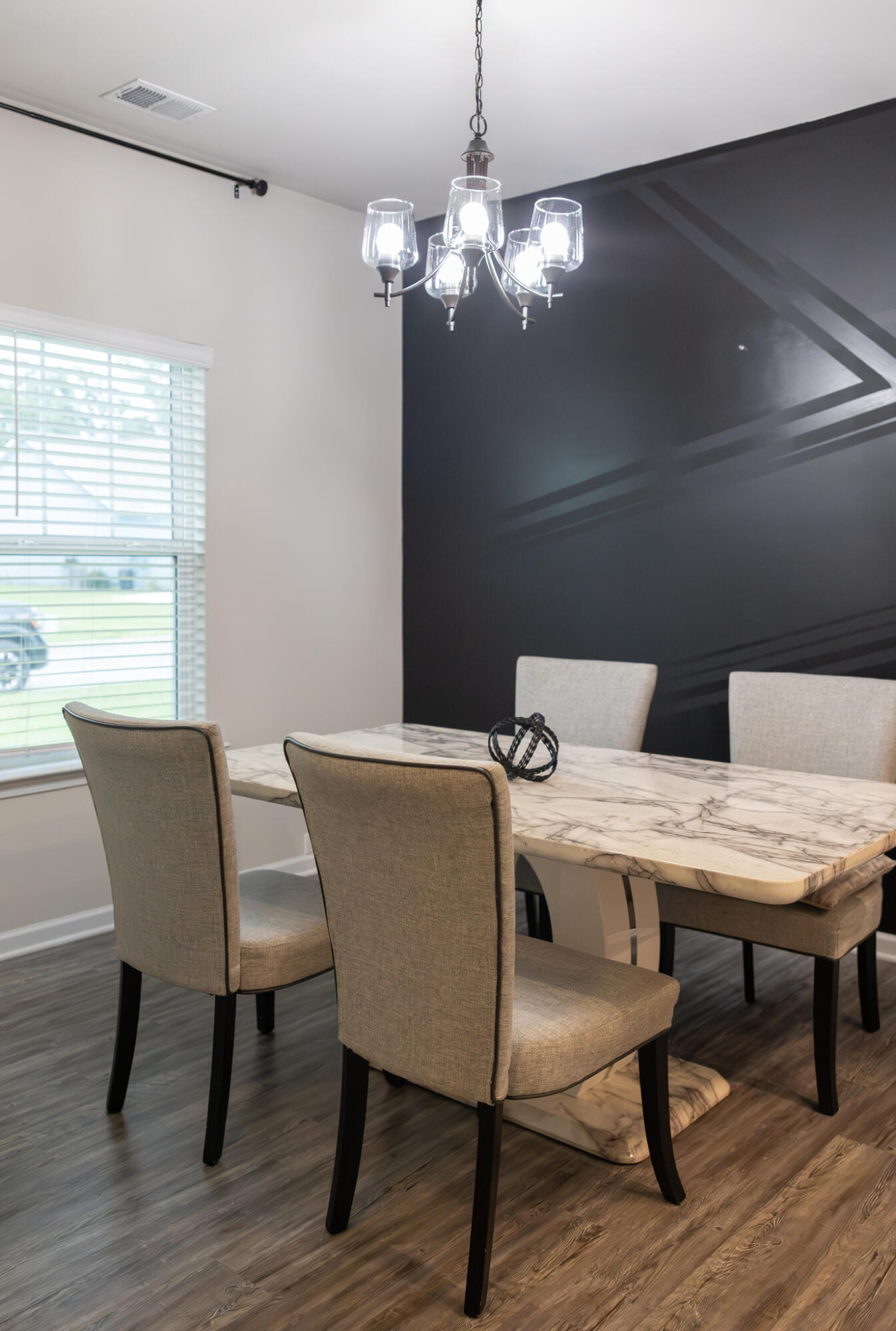 24 Sleepy Oaks Trail NE