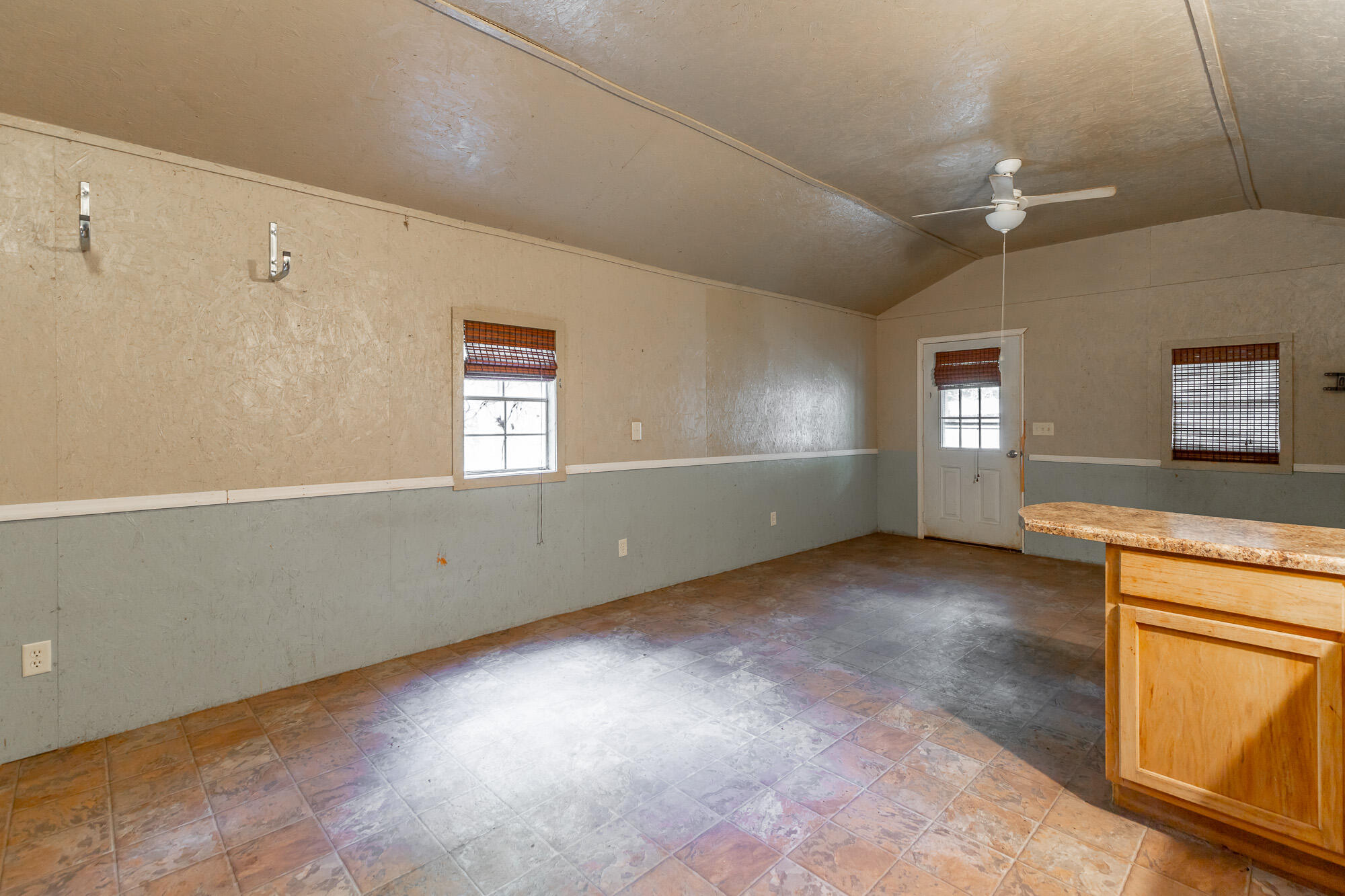 1059 County Road 639