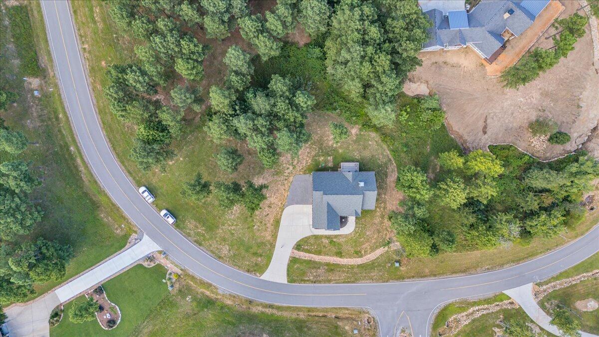 370 Cumberland Circle, Sv342