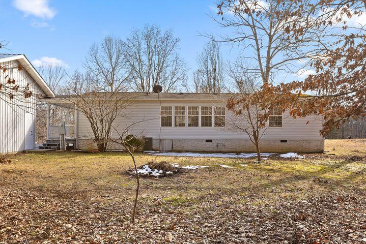 338 County Road, 135