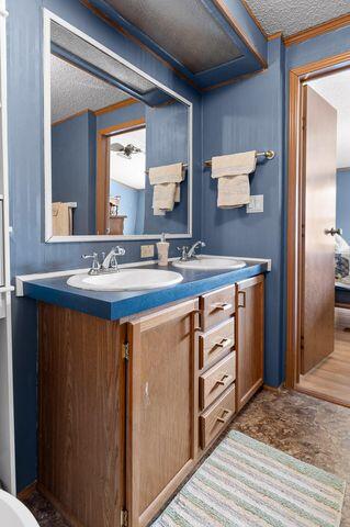 338 County Road, 135