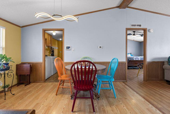 338 County Road, 135