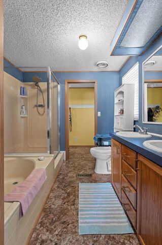 338 County Road, 135