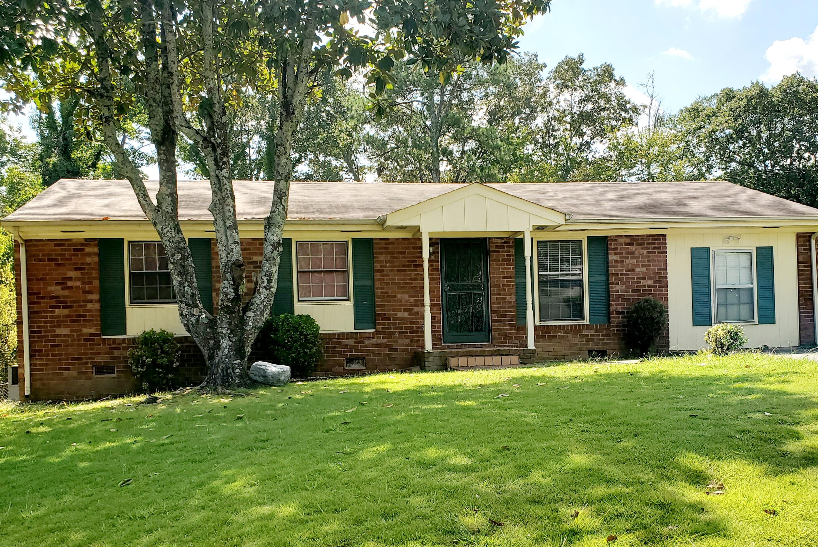 2432 Northbrier Circle