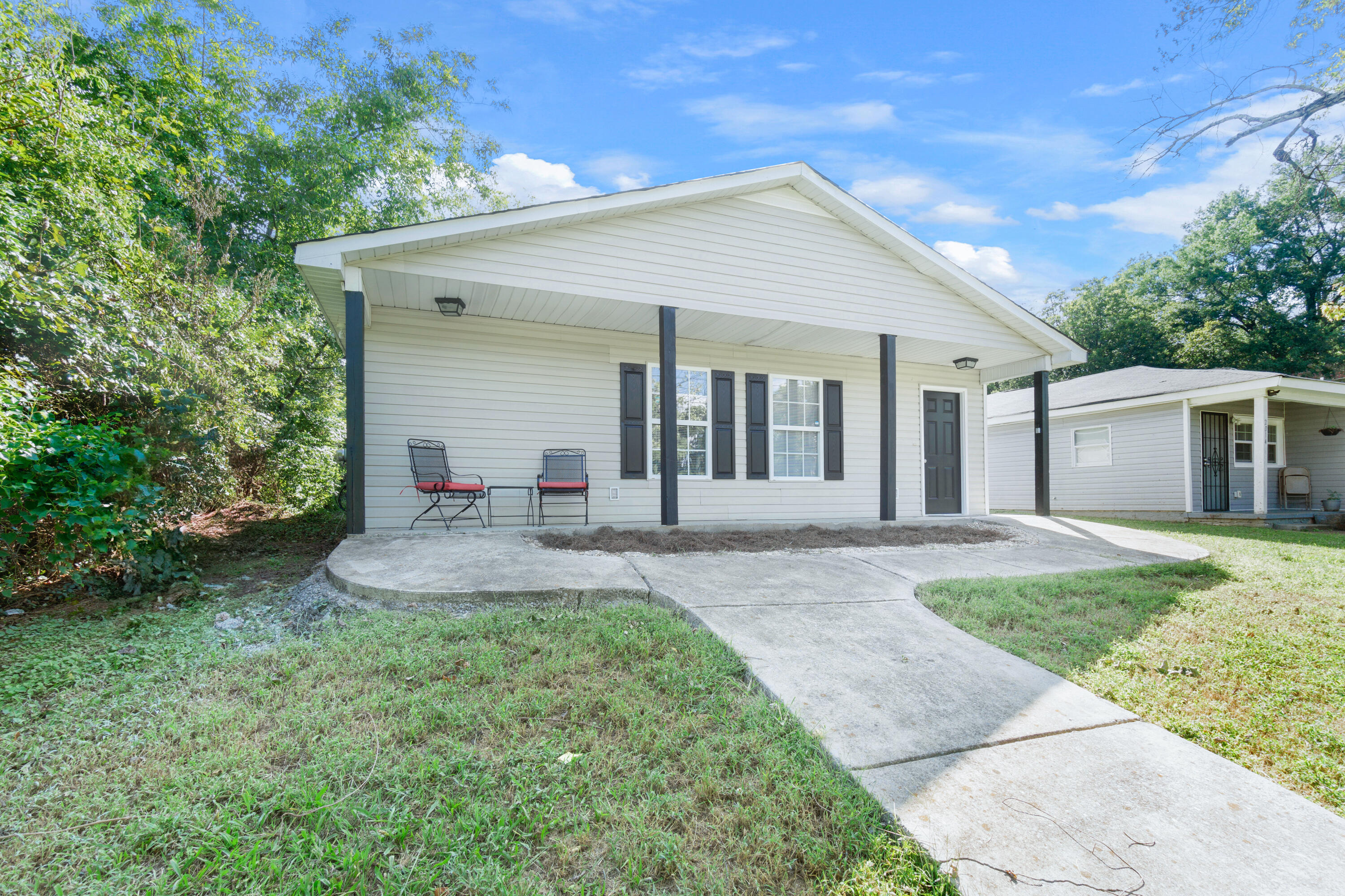 2016 Milne Street