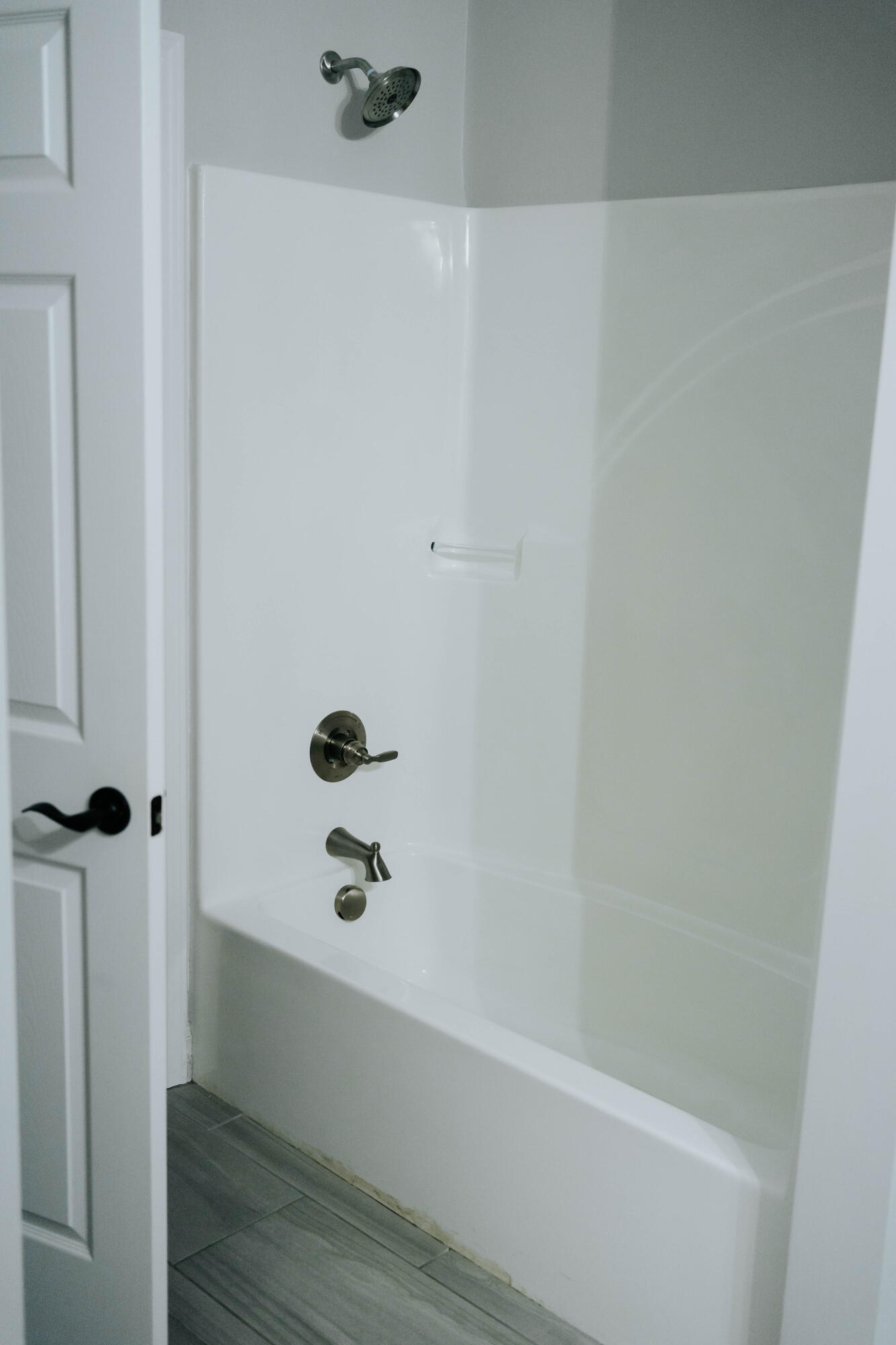 790 Wood Grove Circle