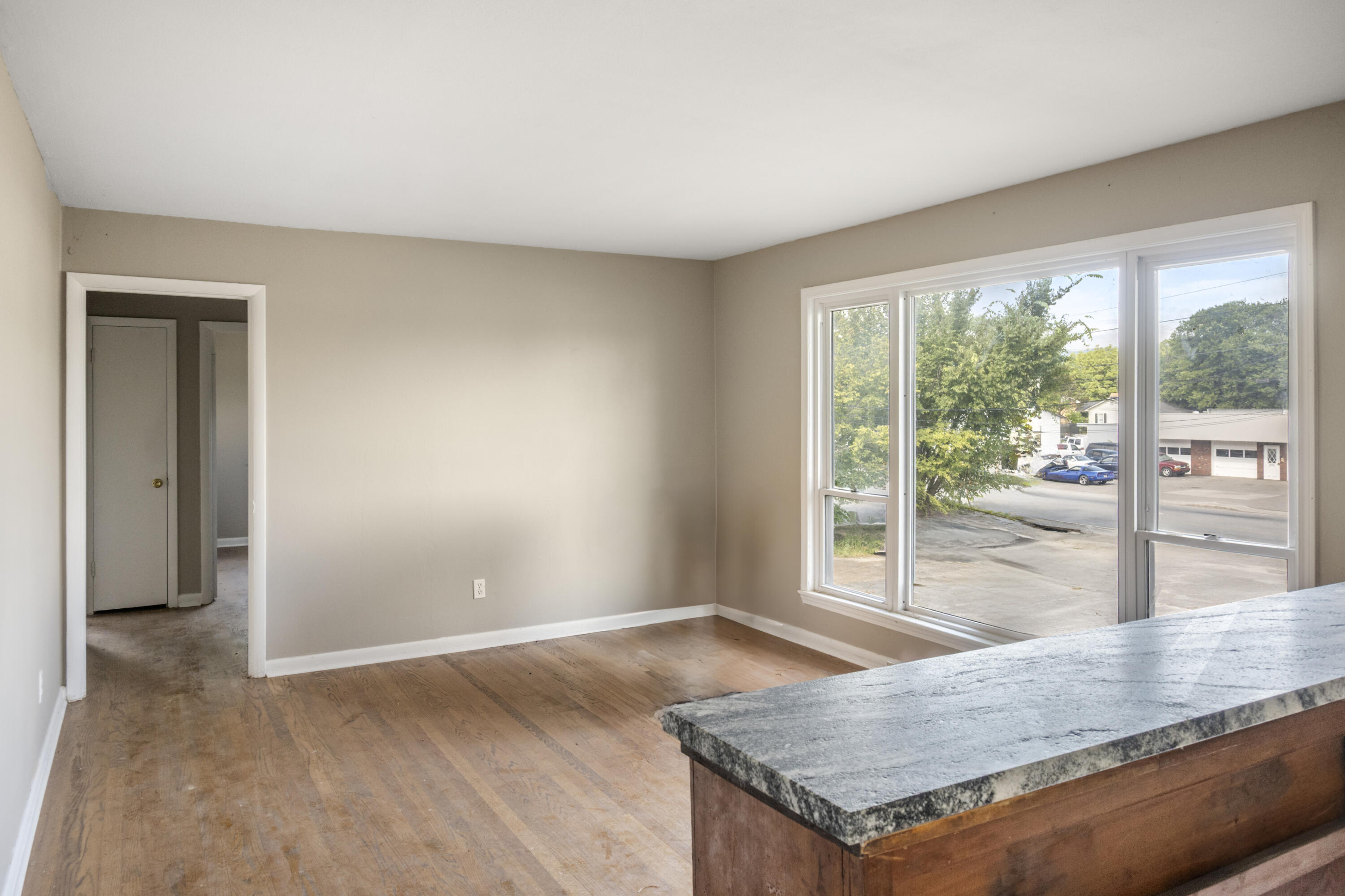 806 Mcfarland Avenue