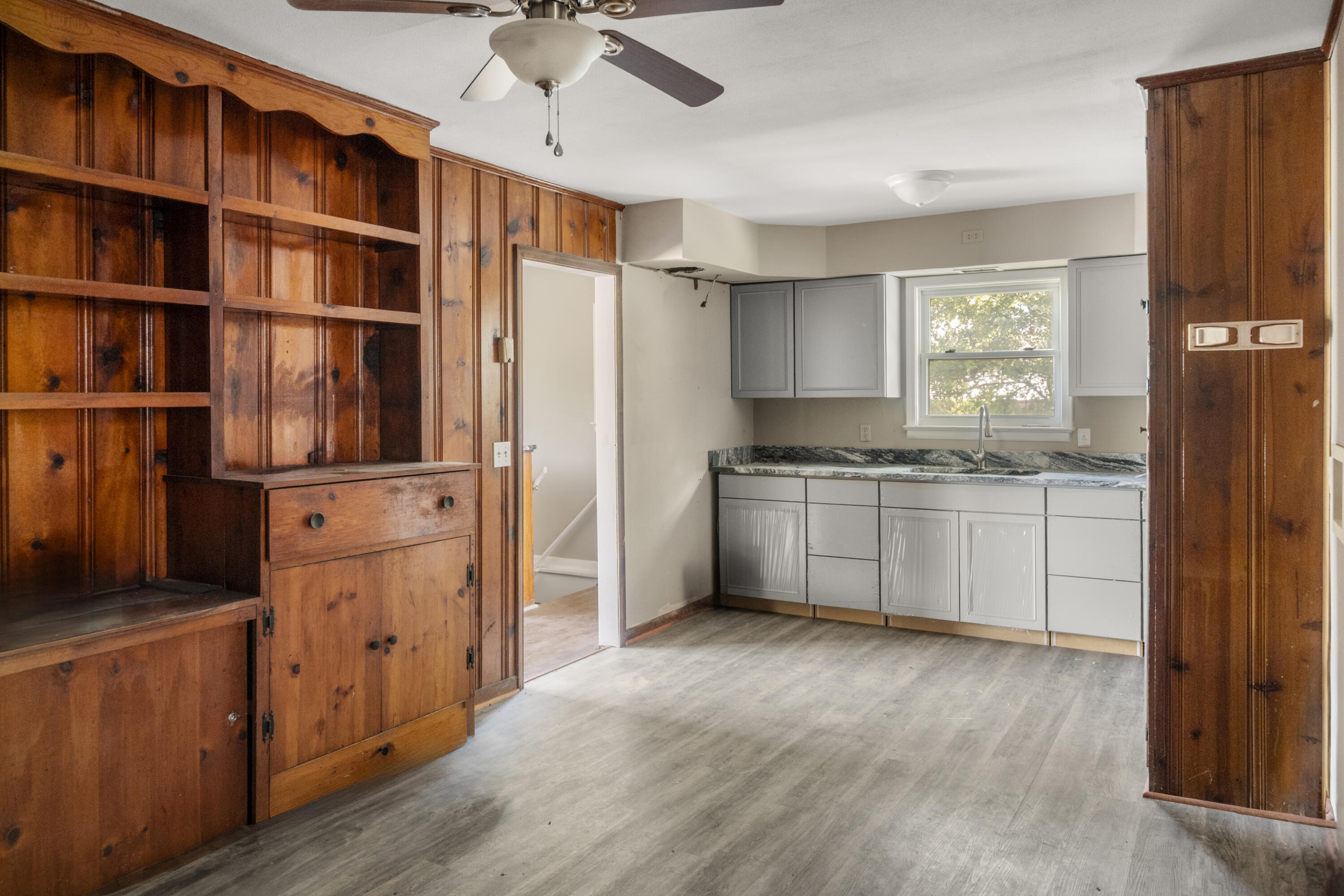 806 Mcfarland Avenue