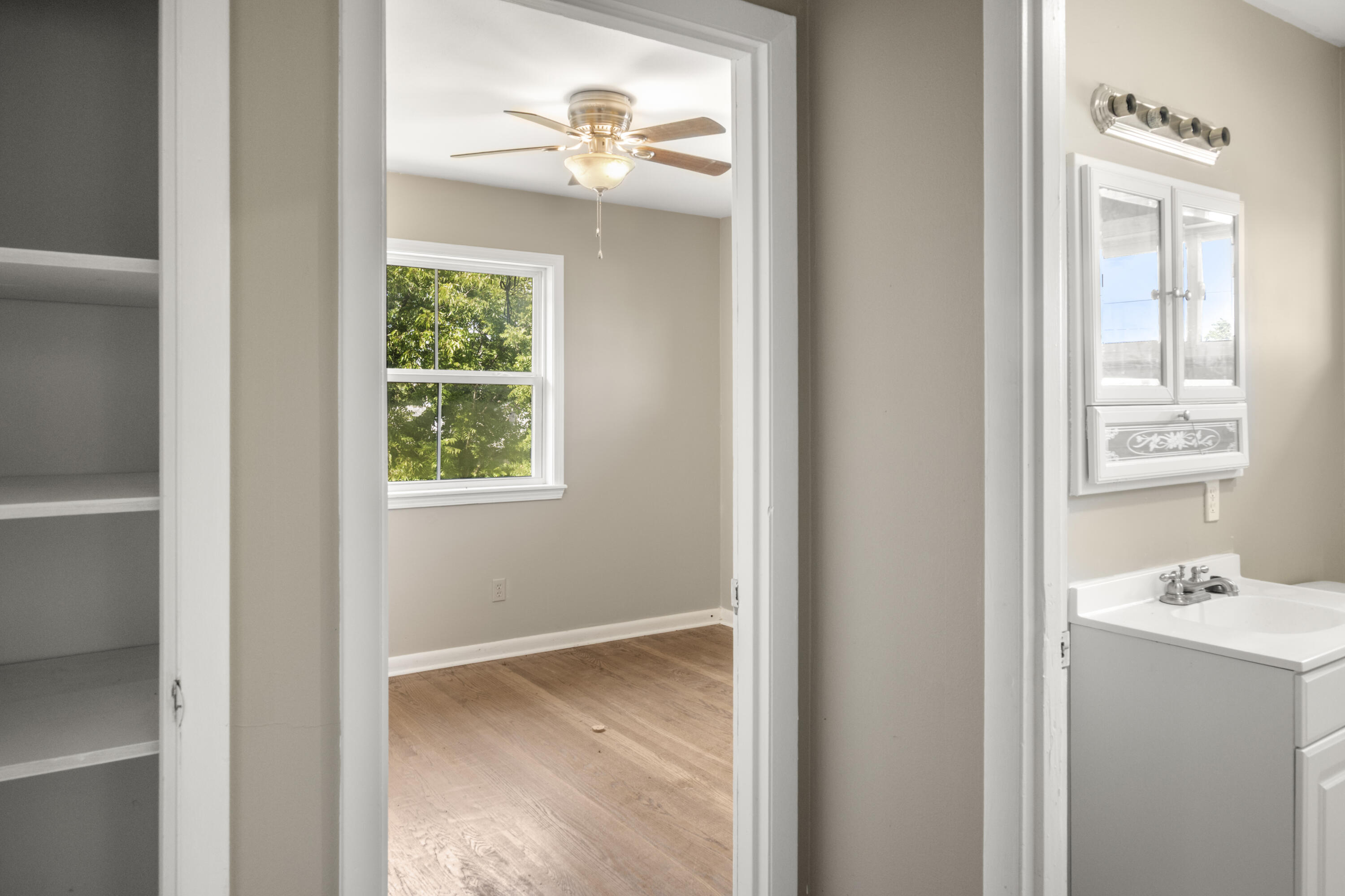 806 Mcfarland Avenue