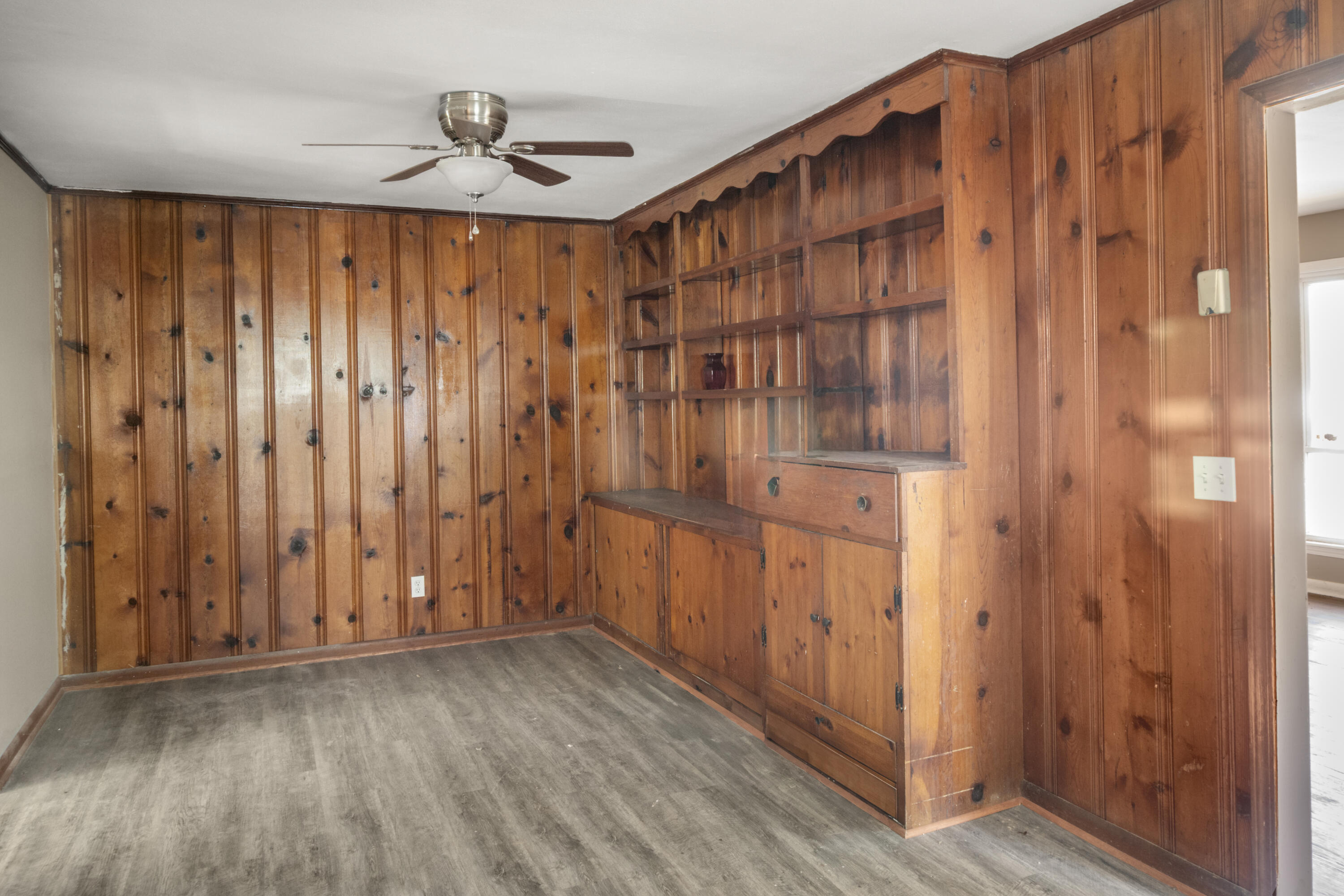 806 Mcfarland Avenue