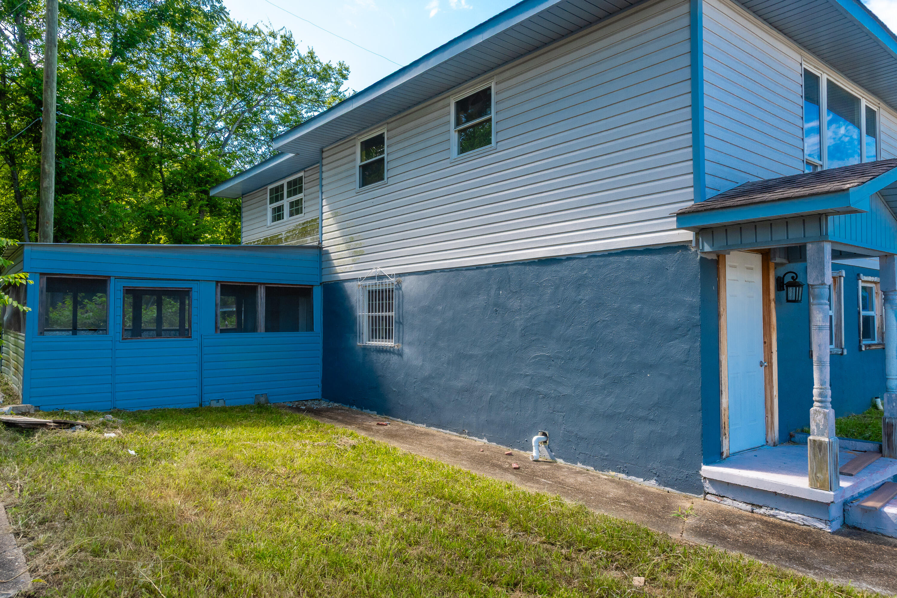 806 Mcfarland Avenue