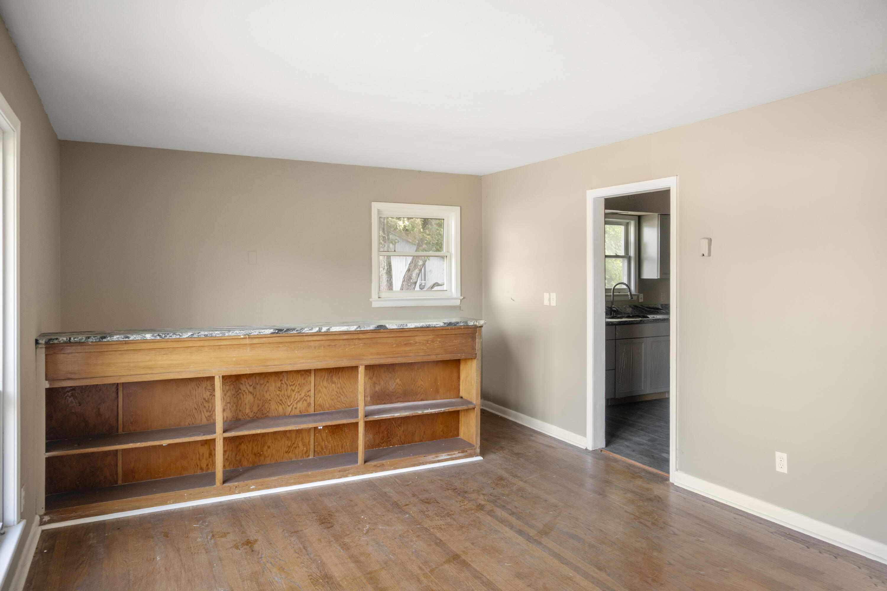 806 Mcfarland Avenue