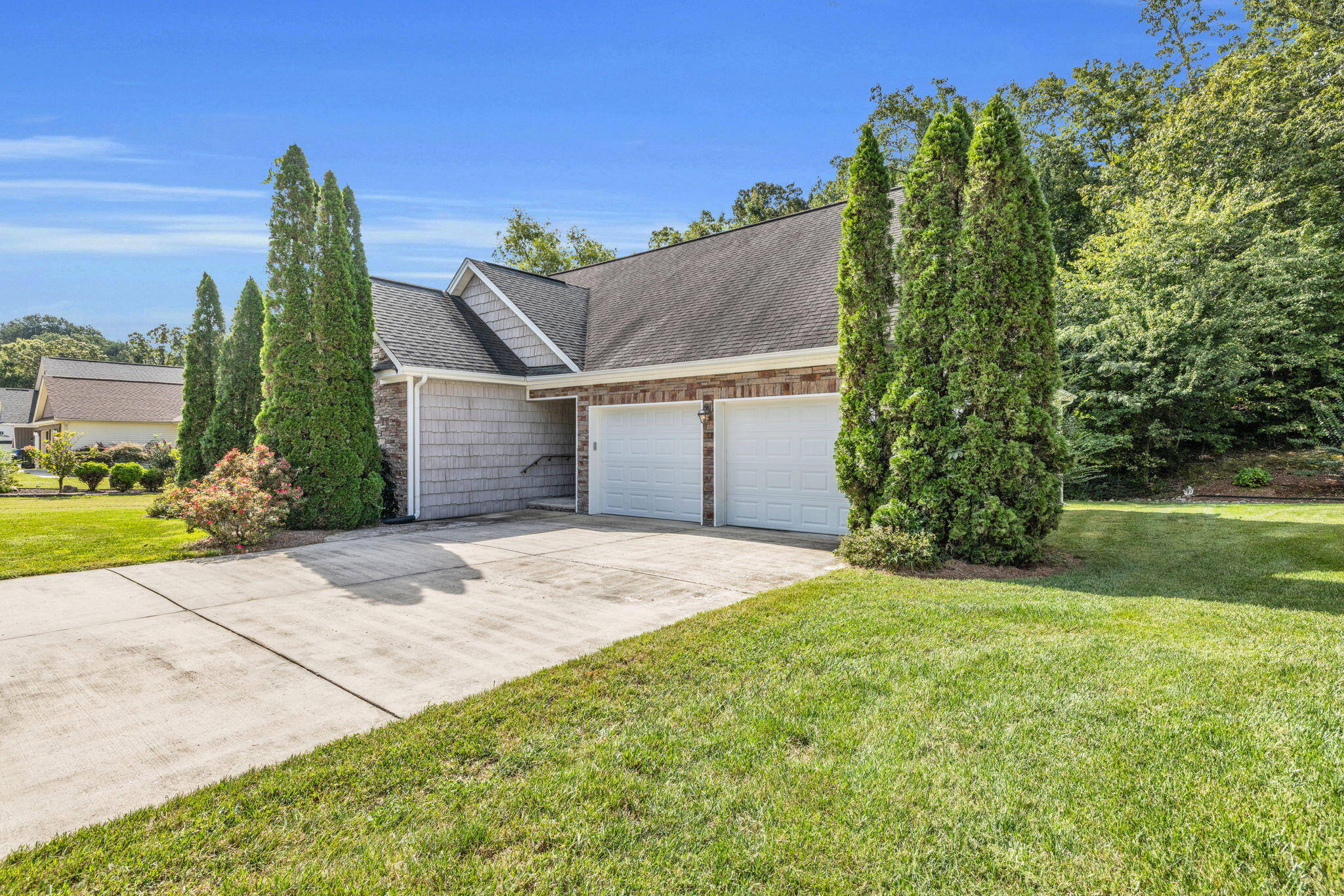 828 Soaring Eagle Circle