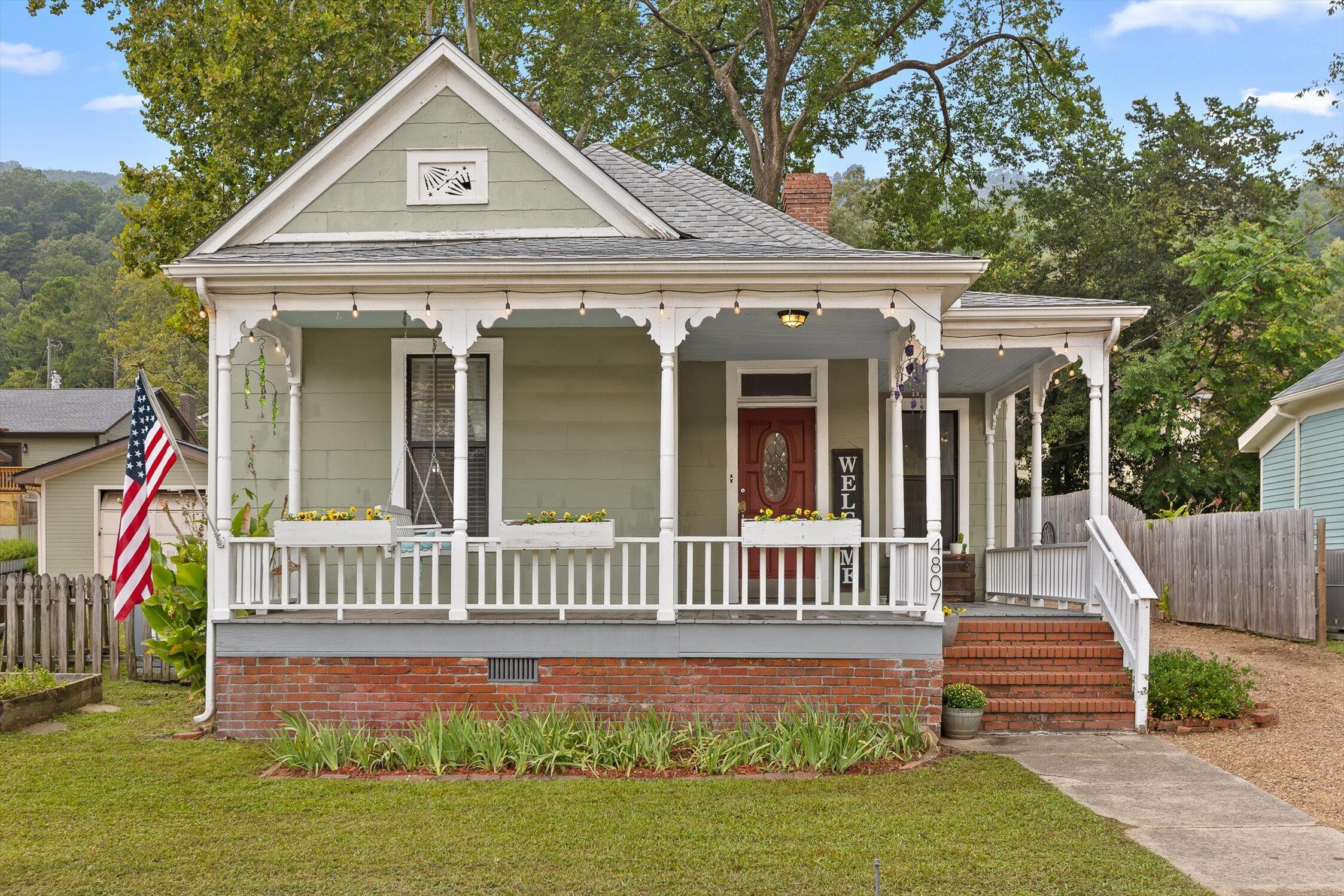 4807 Saint Elmo Avenue