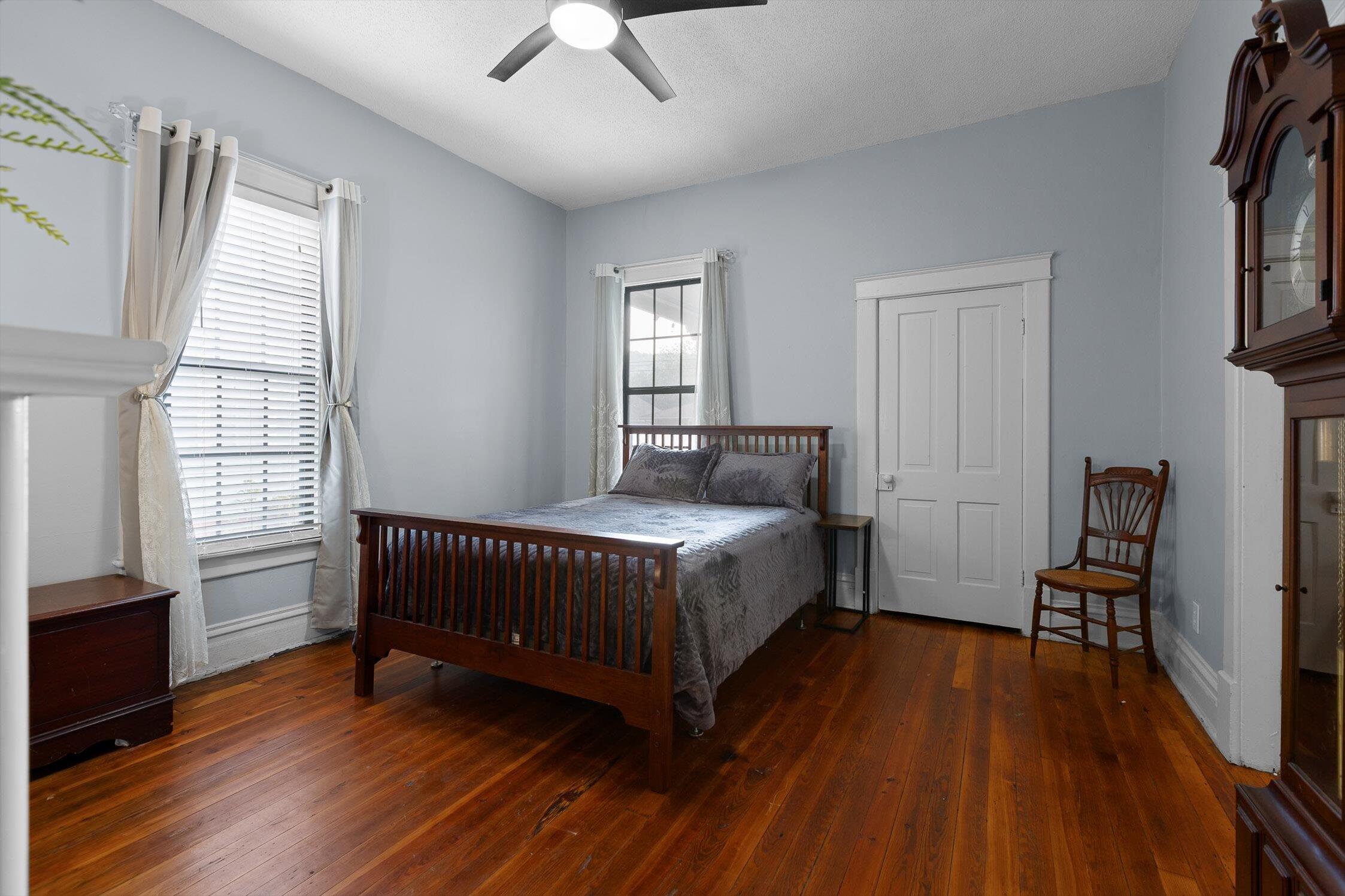 4807 Saint Elmo Avenue