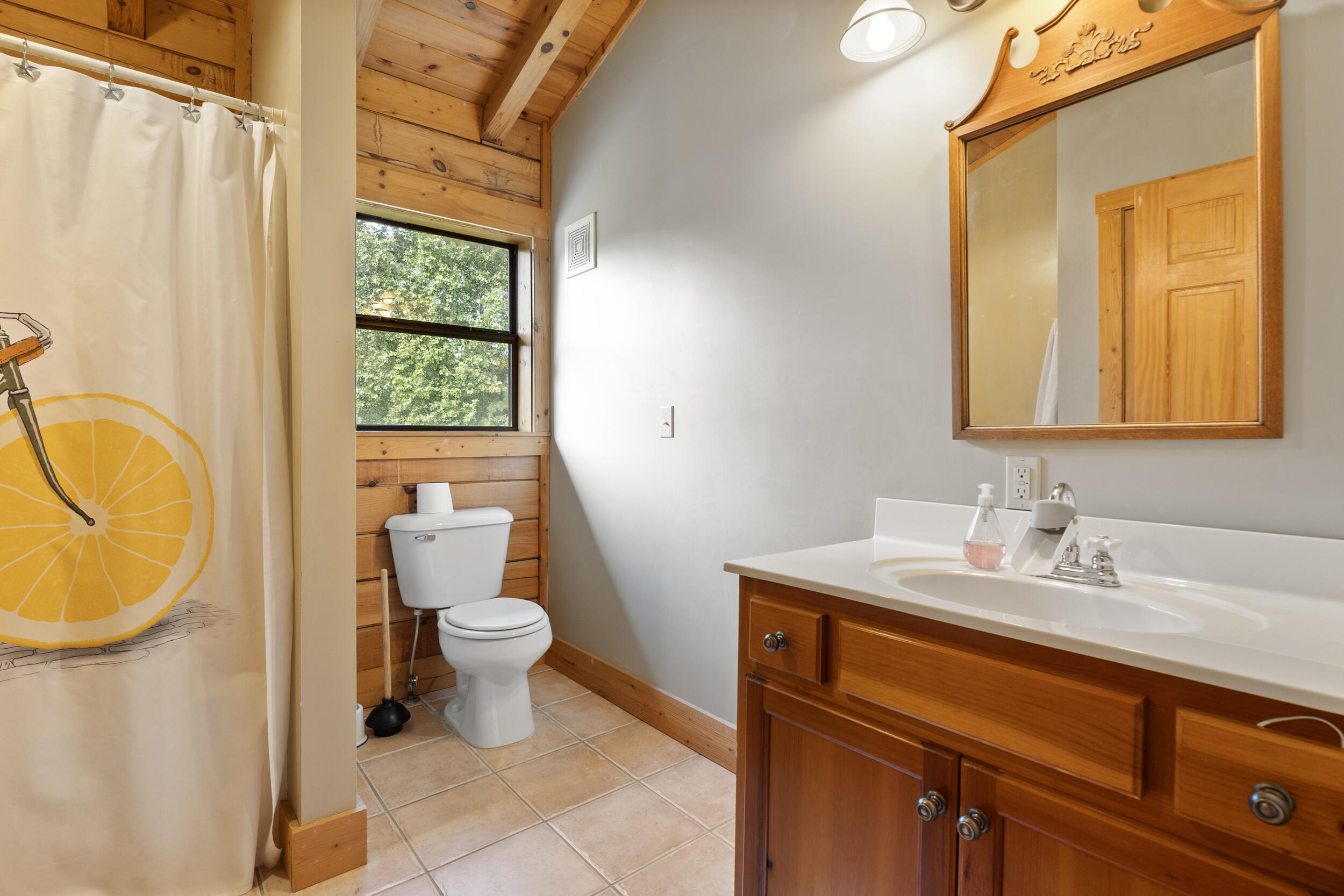 176 Turkey Ridge Road, LaFayette