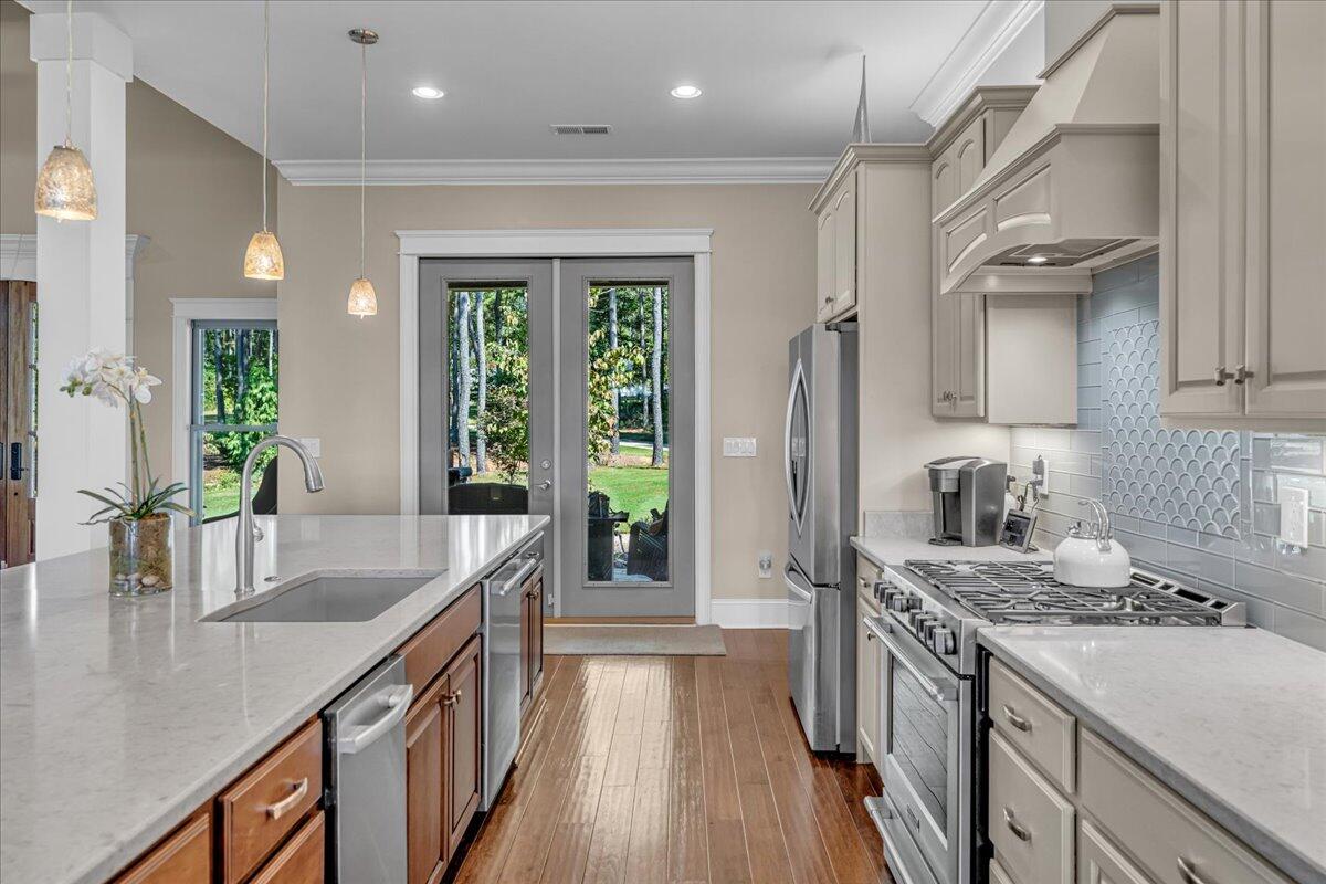 209 Moonshine Drive, Jf19