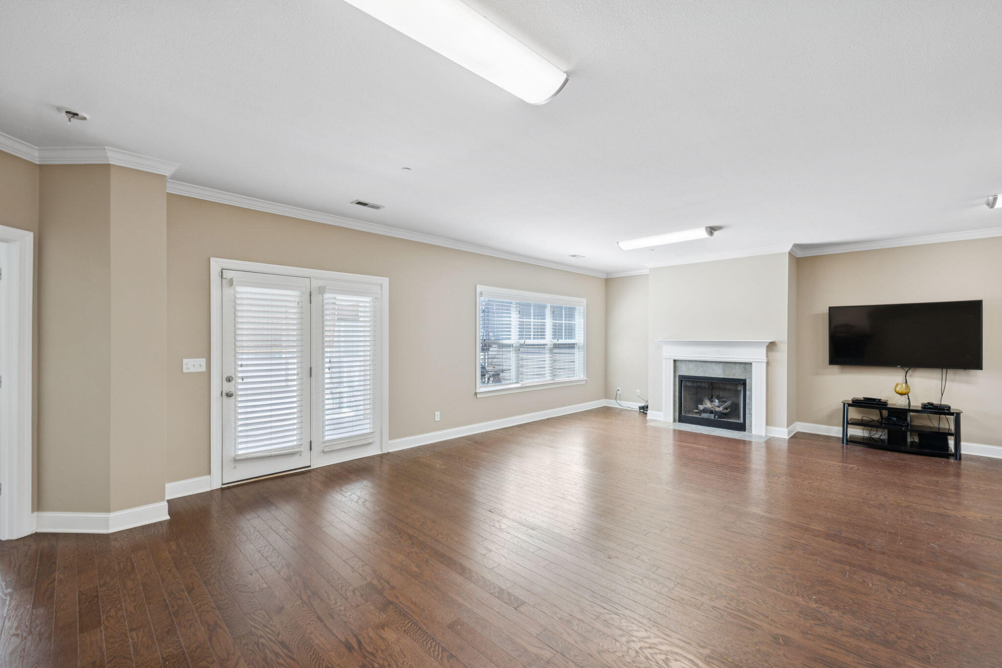 5459 Mandarin Circle