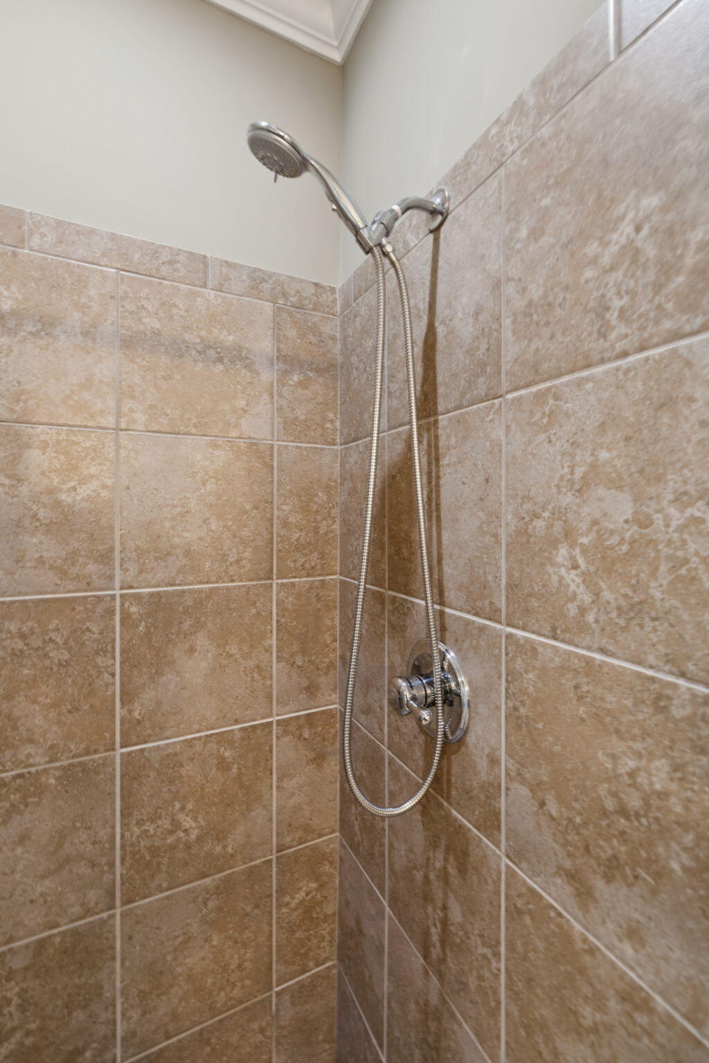 5459 Mandarin Circle