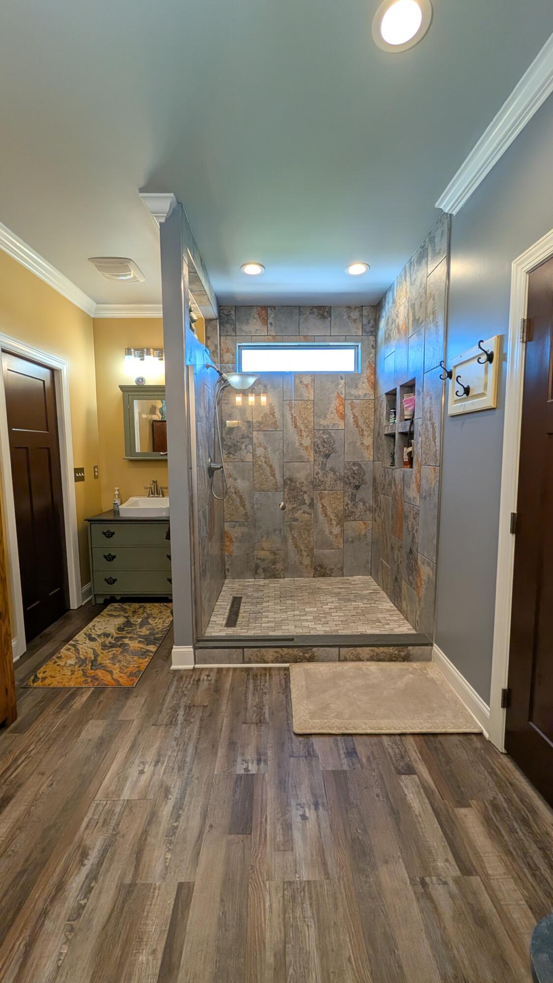 6236 River Stream Drive