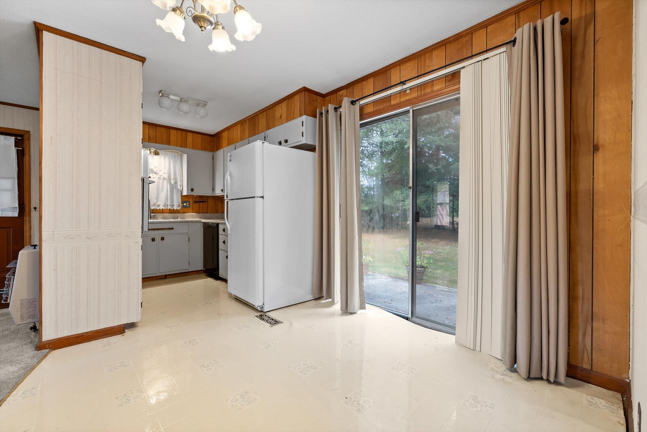 301 Harper Valley Drive