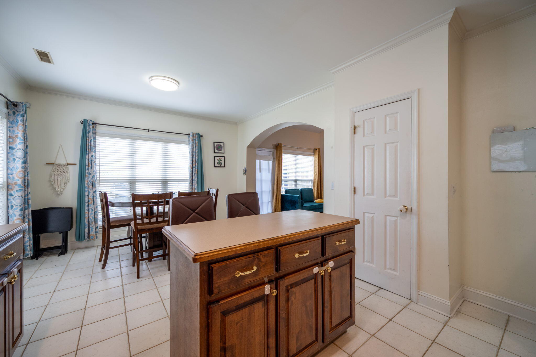 1907 Igou Place Drive