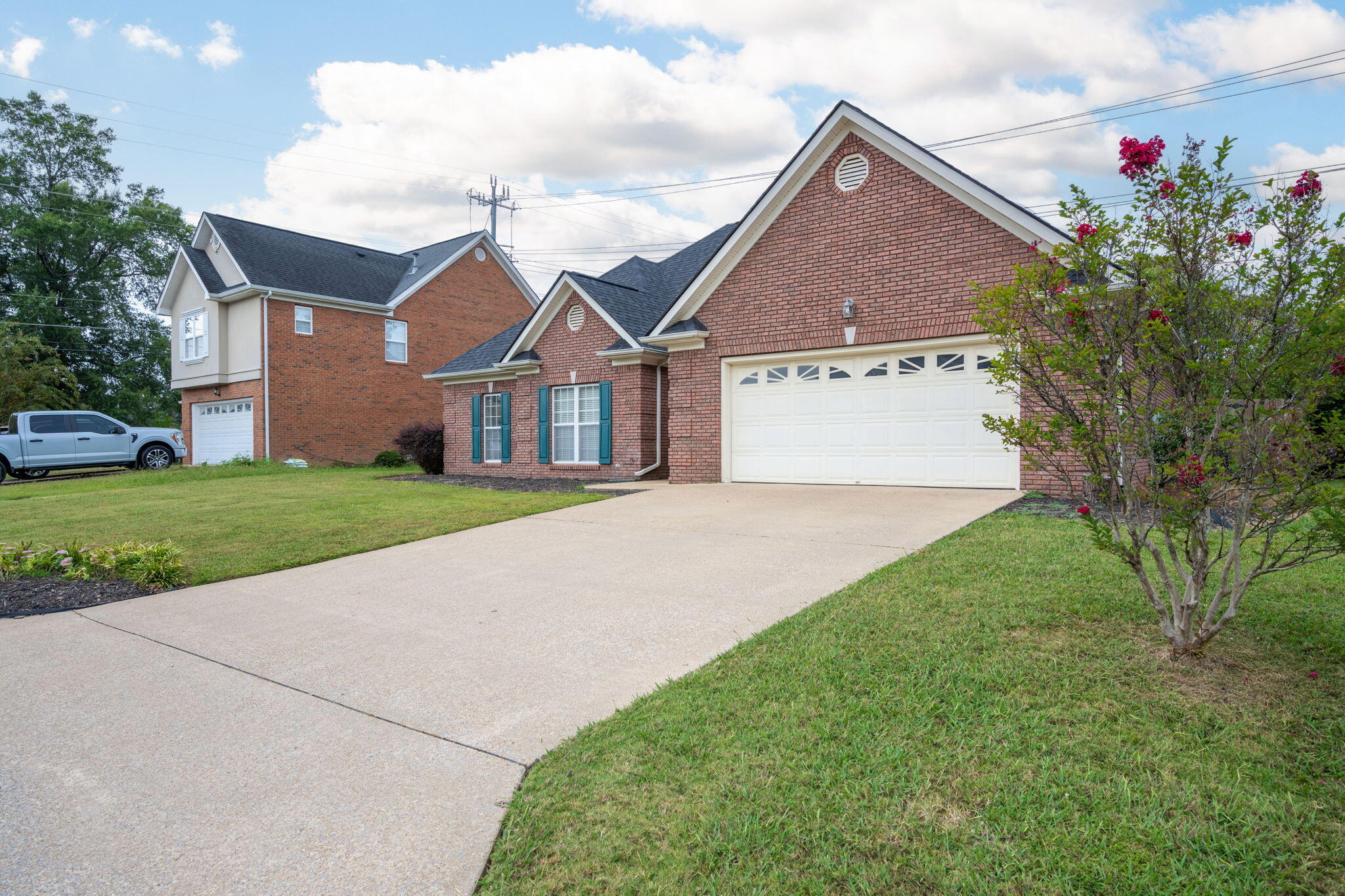 1907 Igou Place Drive