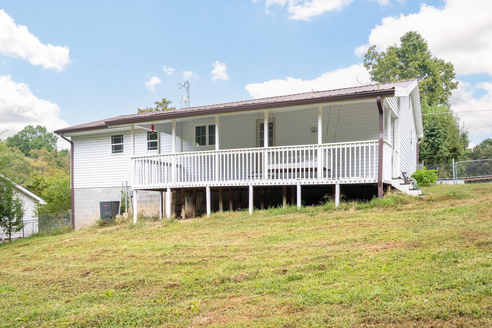 140 Bryant Avenue, LaFayette