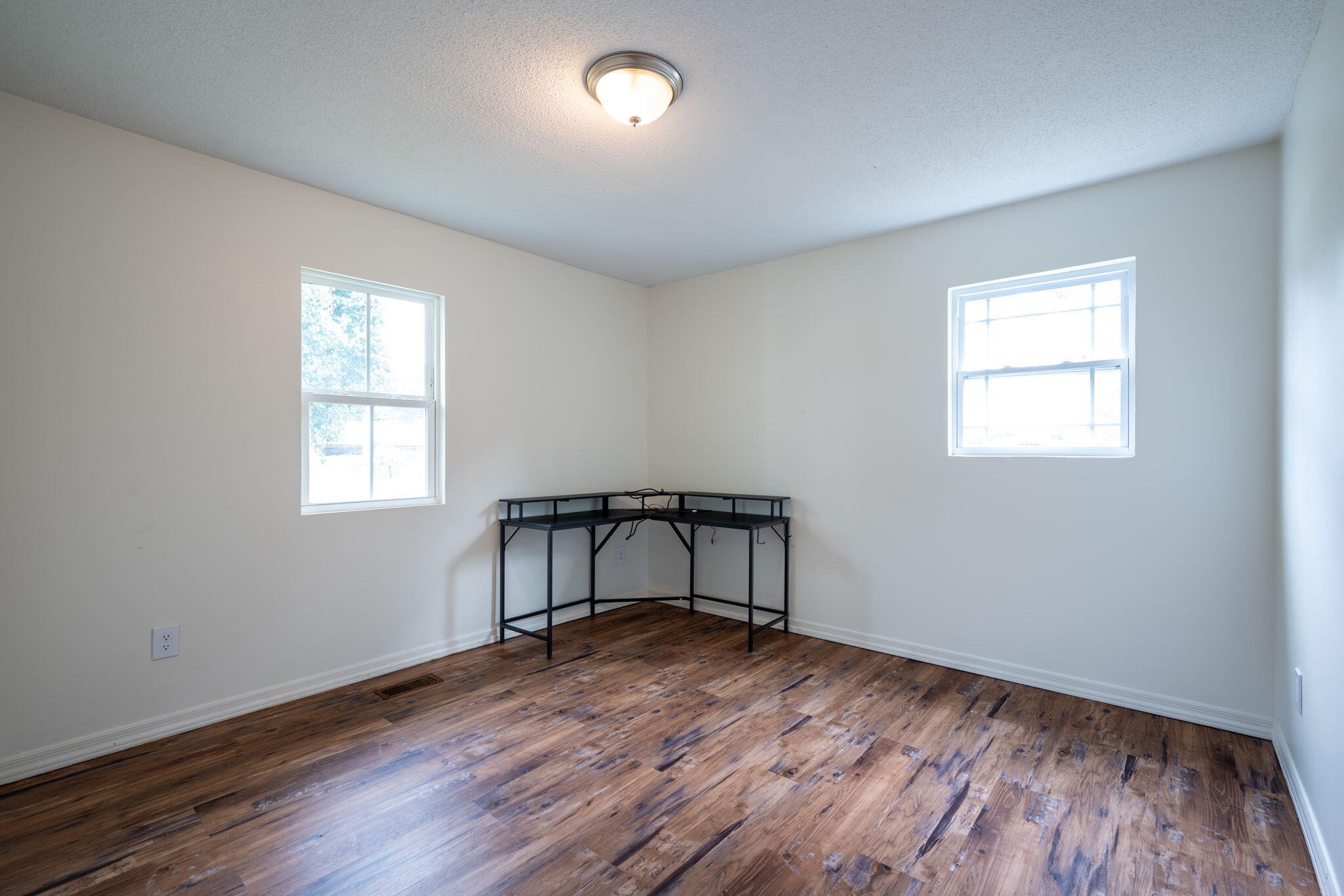 140 Bryant Avenue, LaFayette