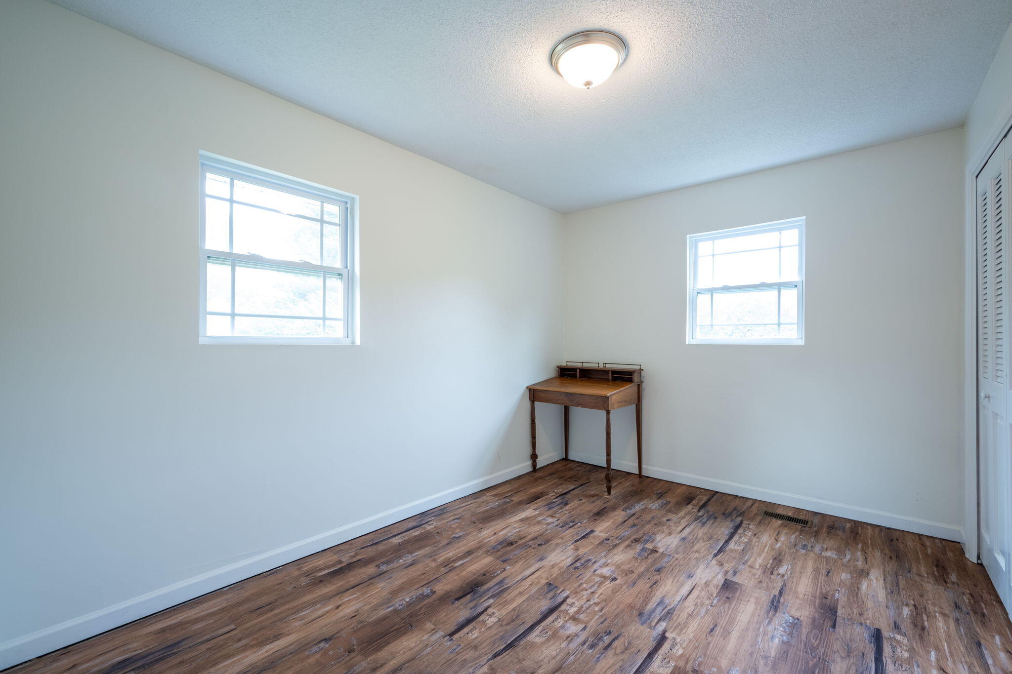 140 Bryant Avenue, LaFayette