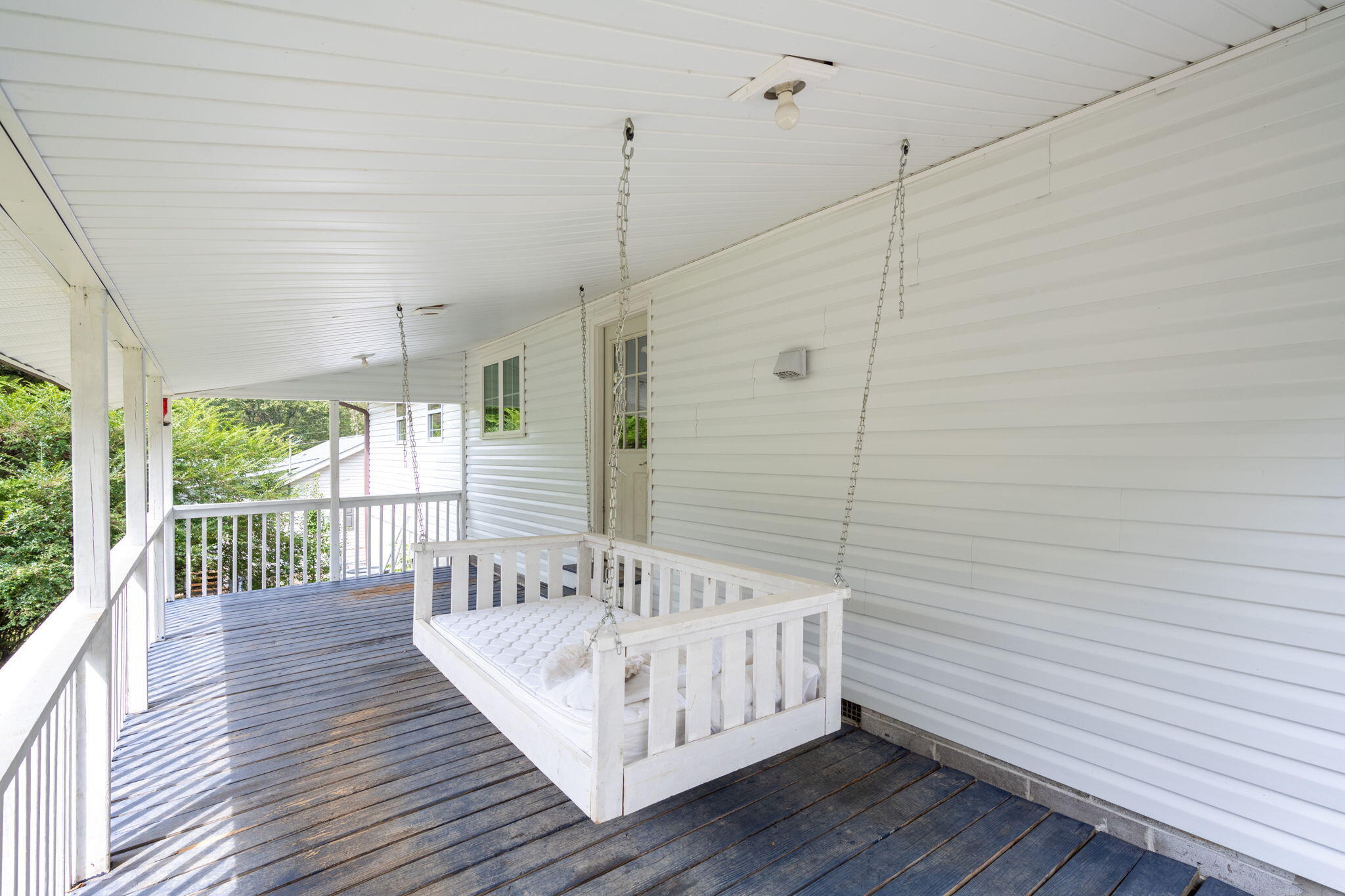 140 Bryant Avenue, LaFayette