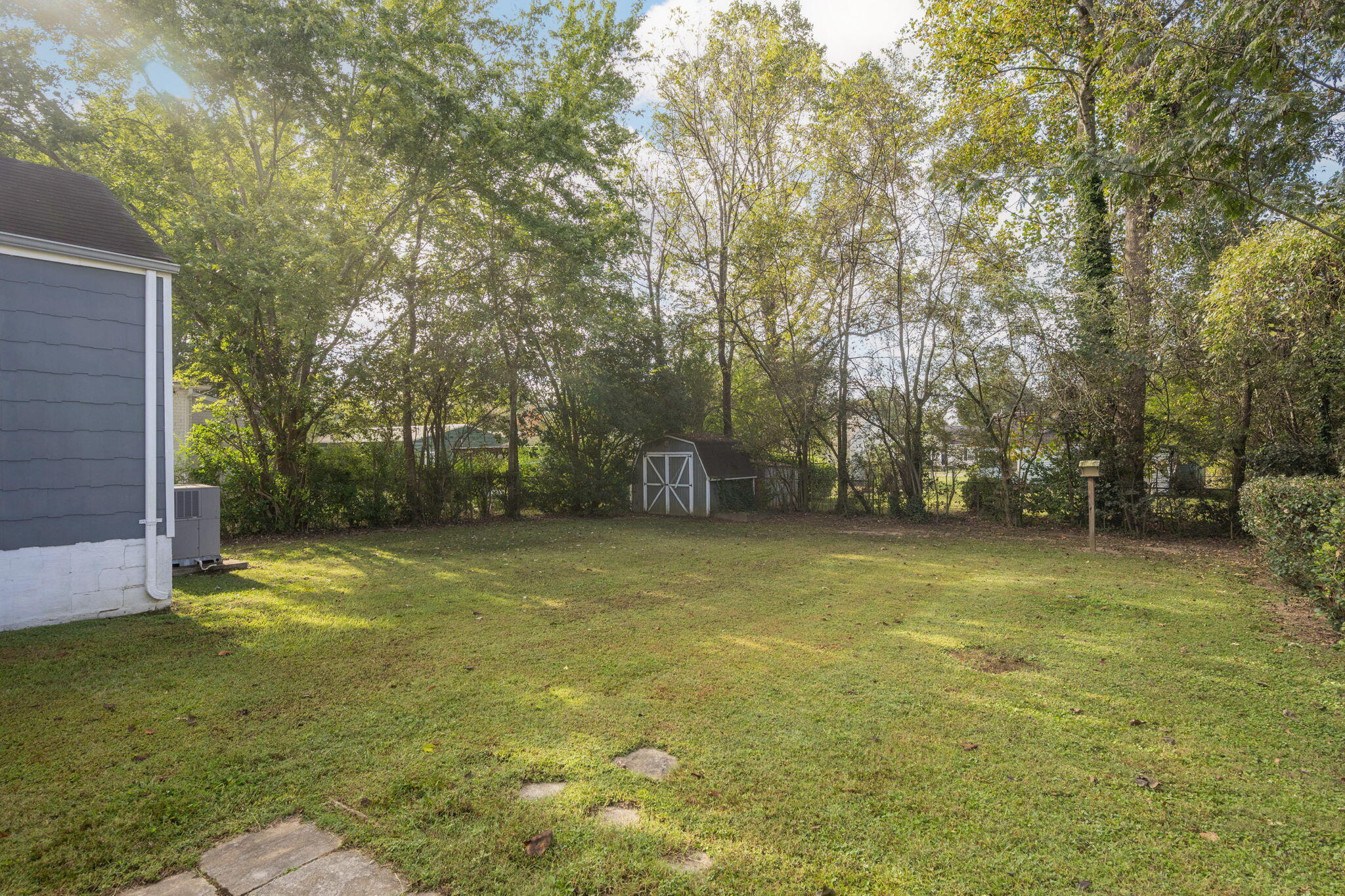 4212 Dupont Street