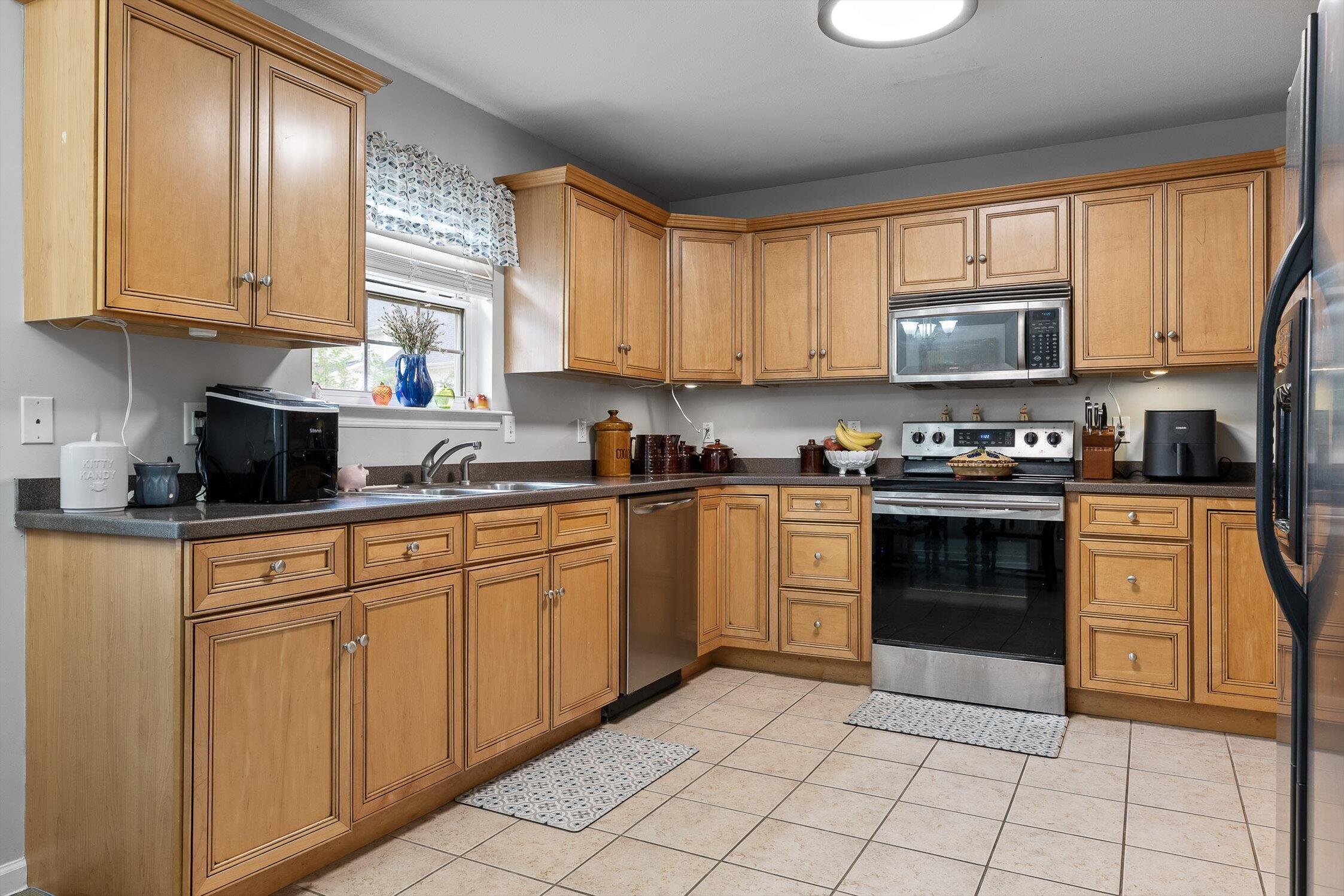 1871 Clear Brook Court