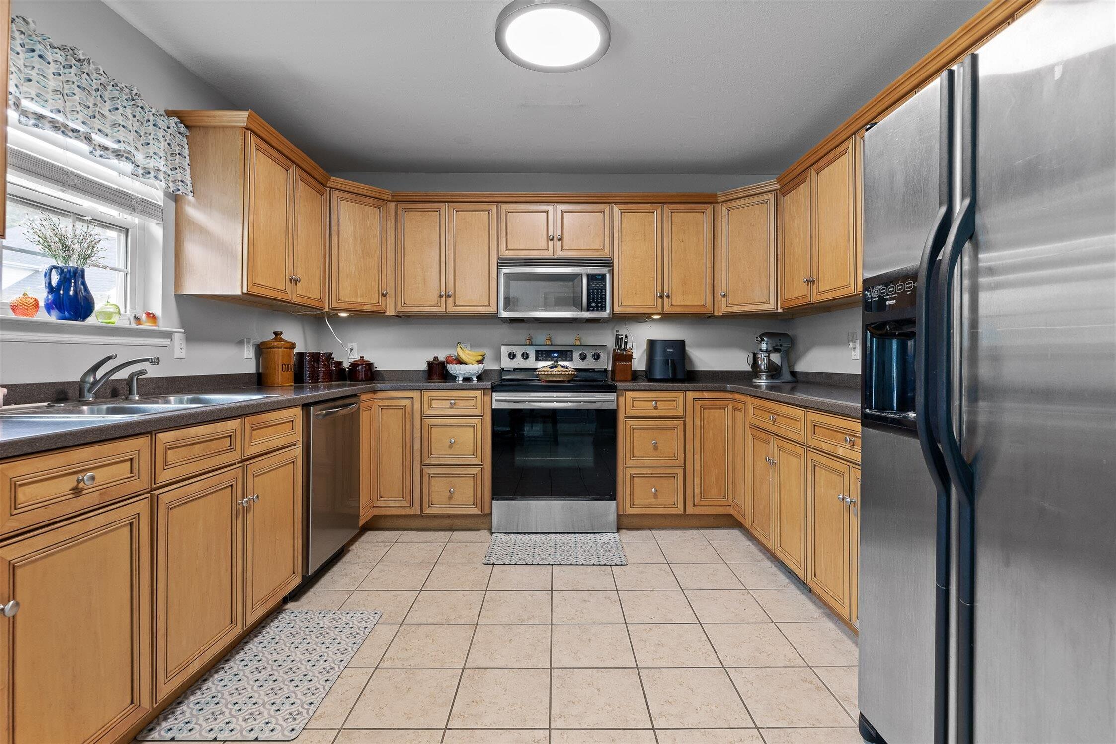 1871 Clear Brook Court