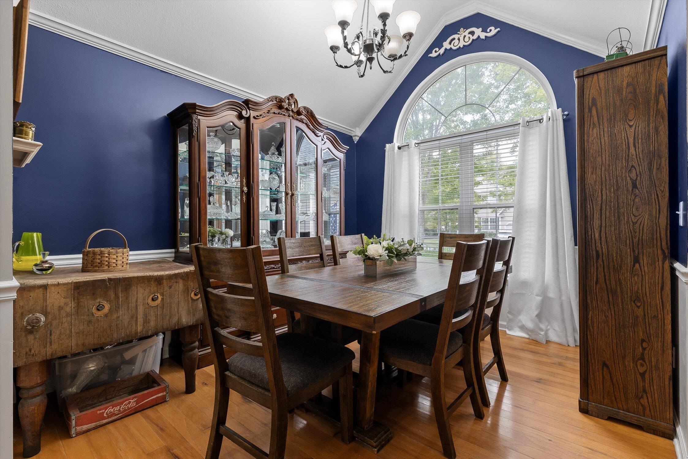 1871 Clear Brook Court