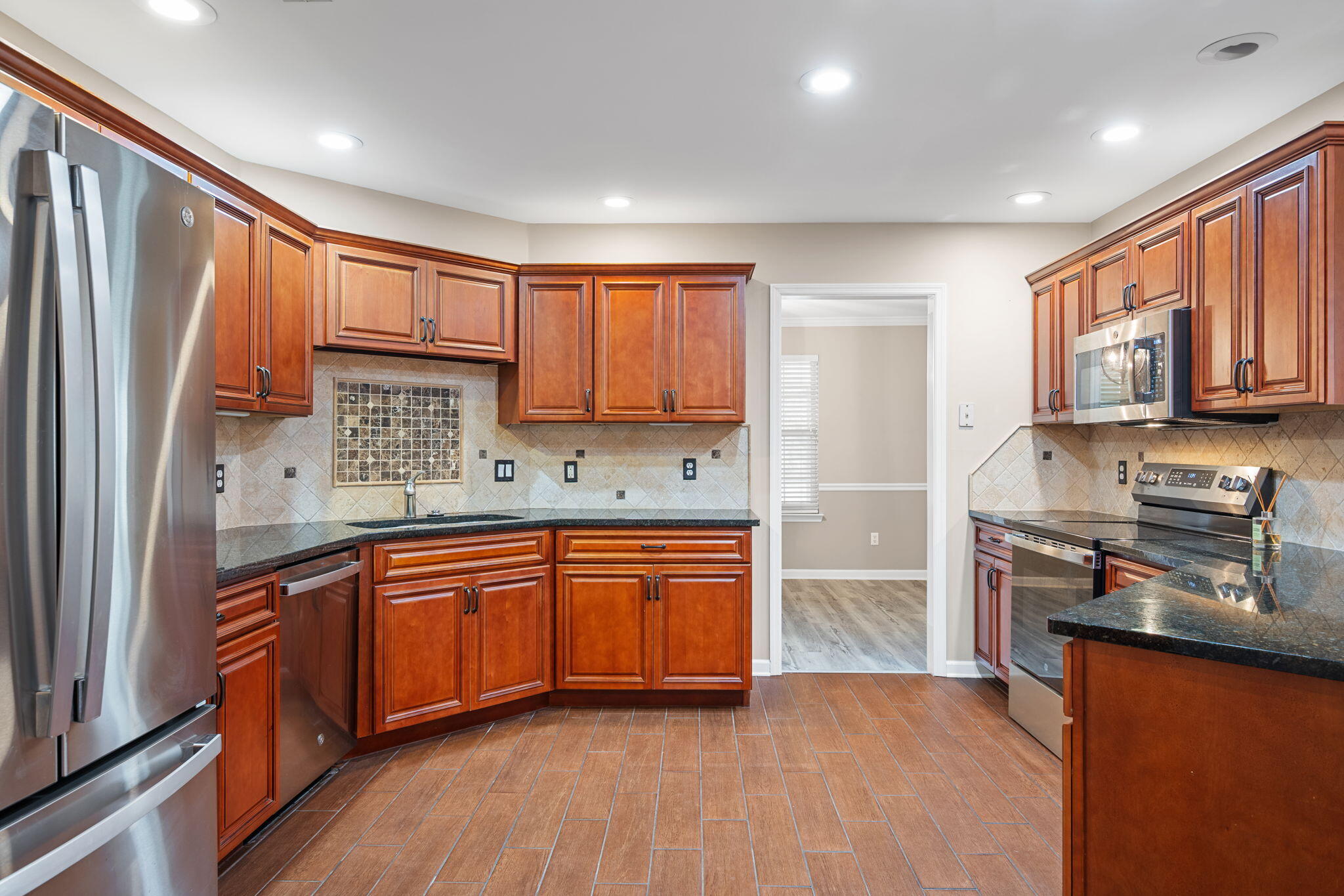 2415 Royal Fern Trail