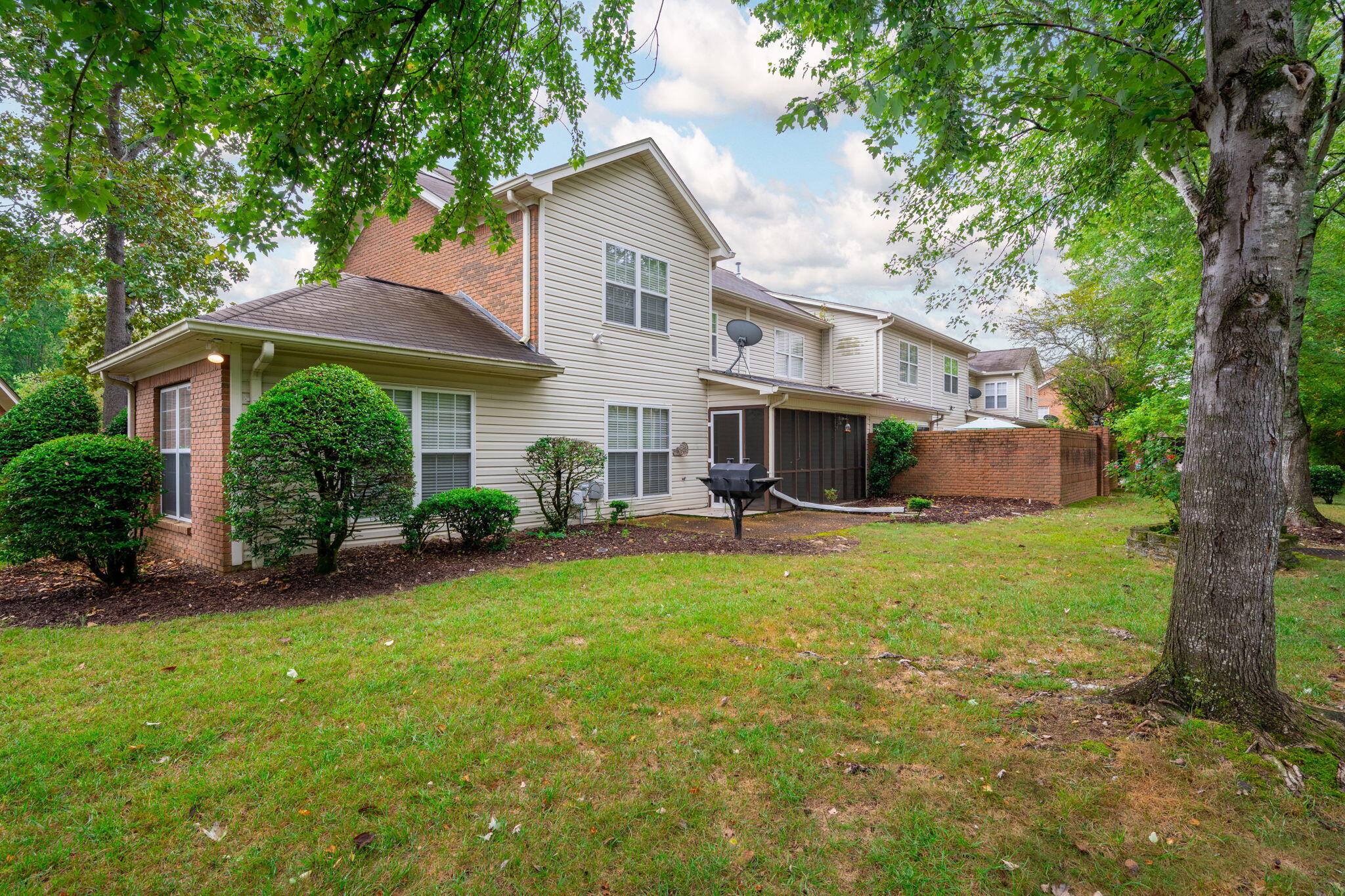 2415 Royal Fern Trail