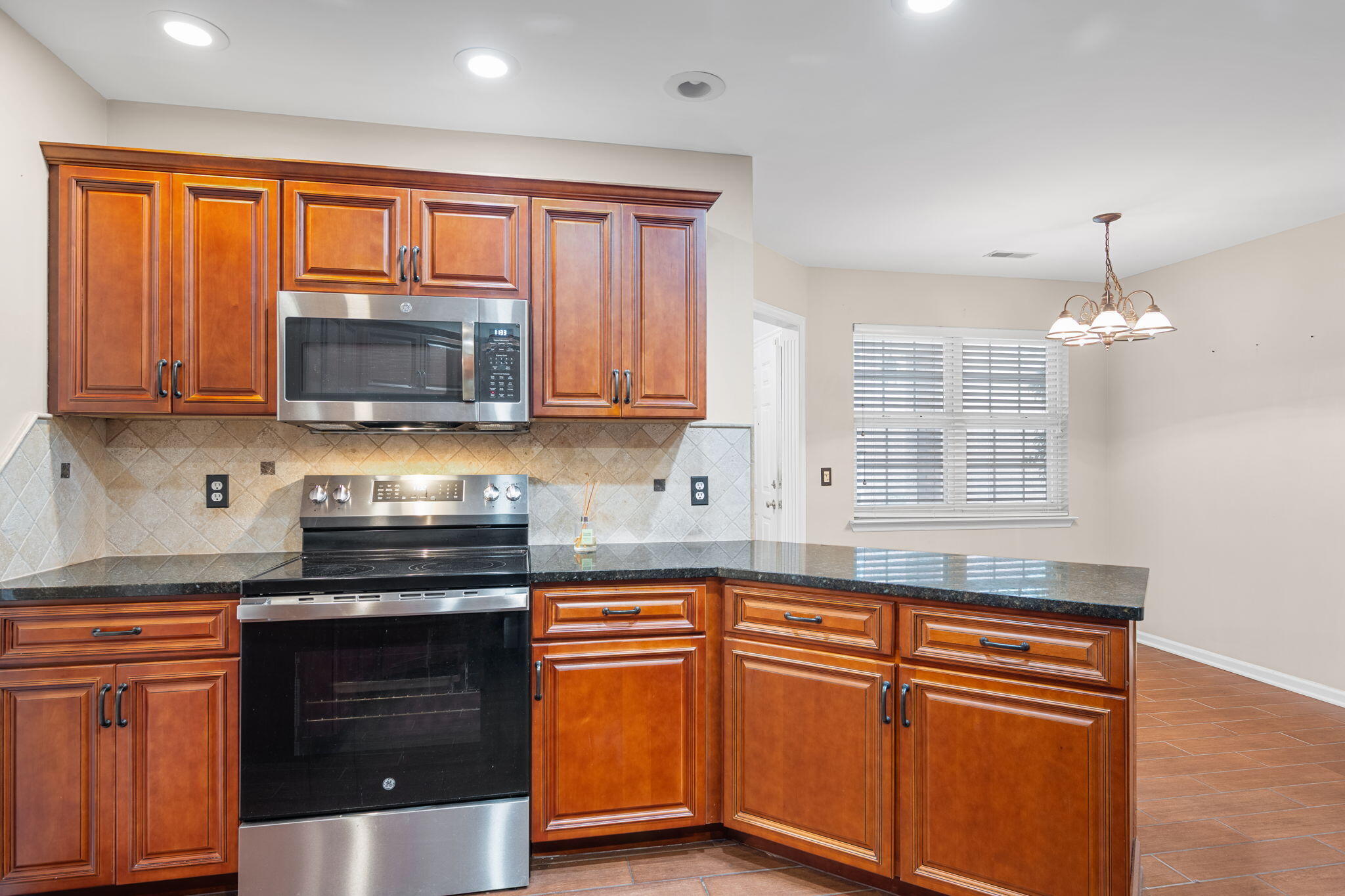 2415 Royal Fern Trail