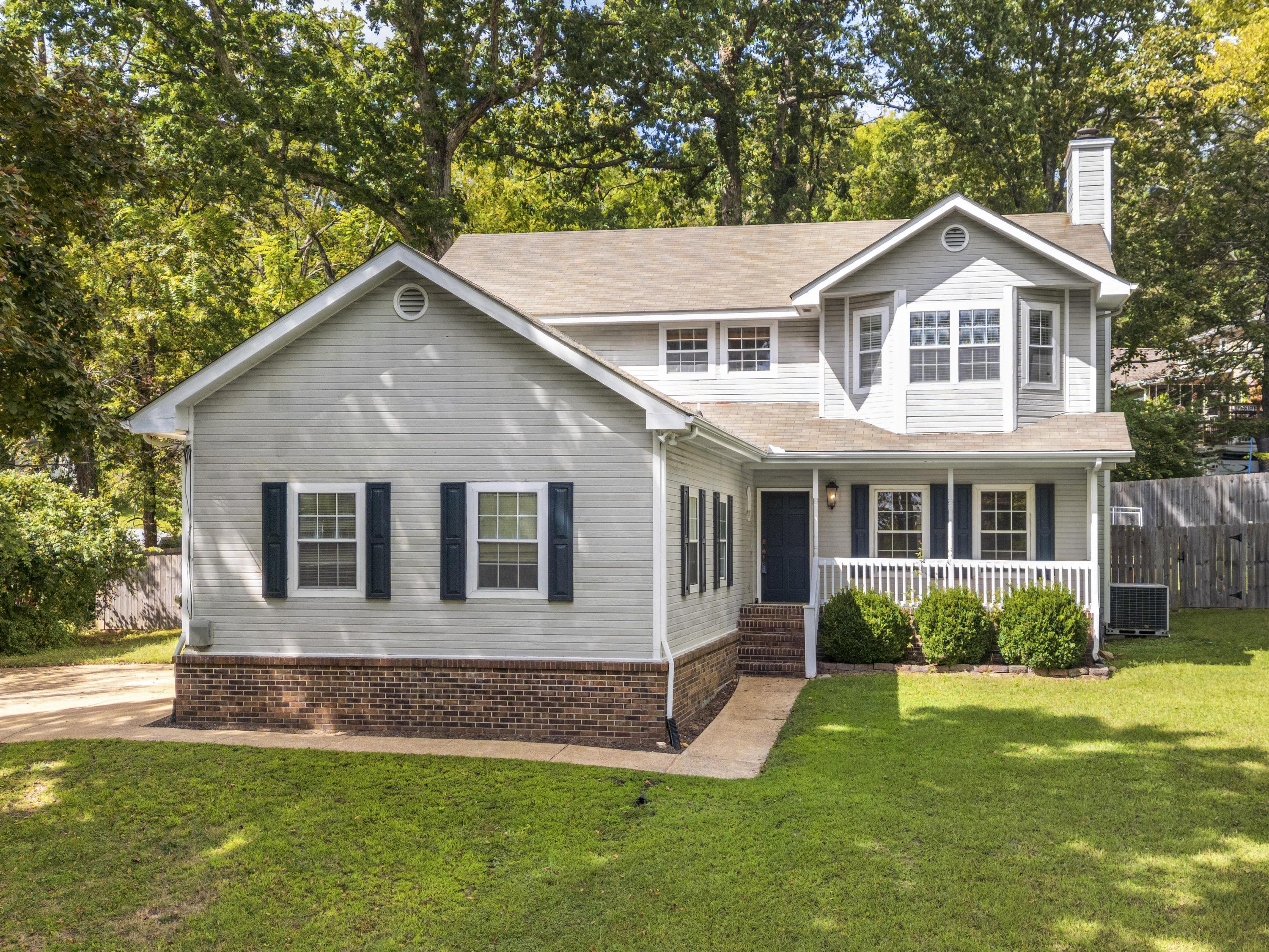 302 Mcfarland Road Road