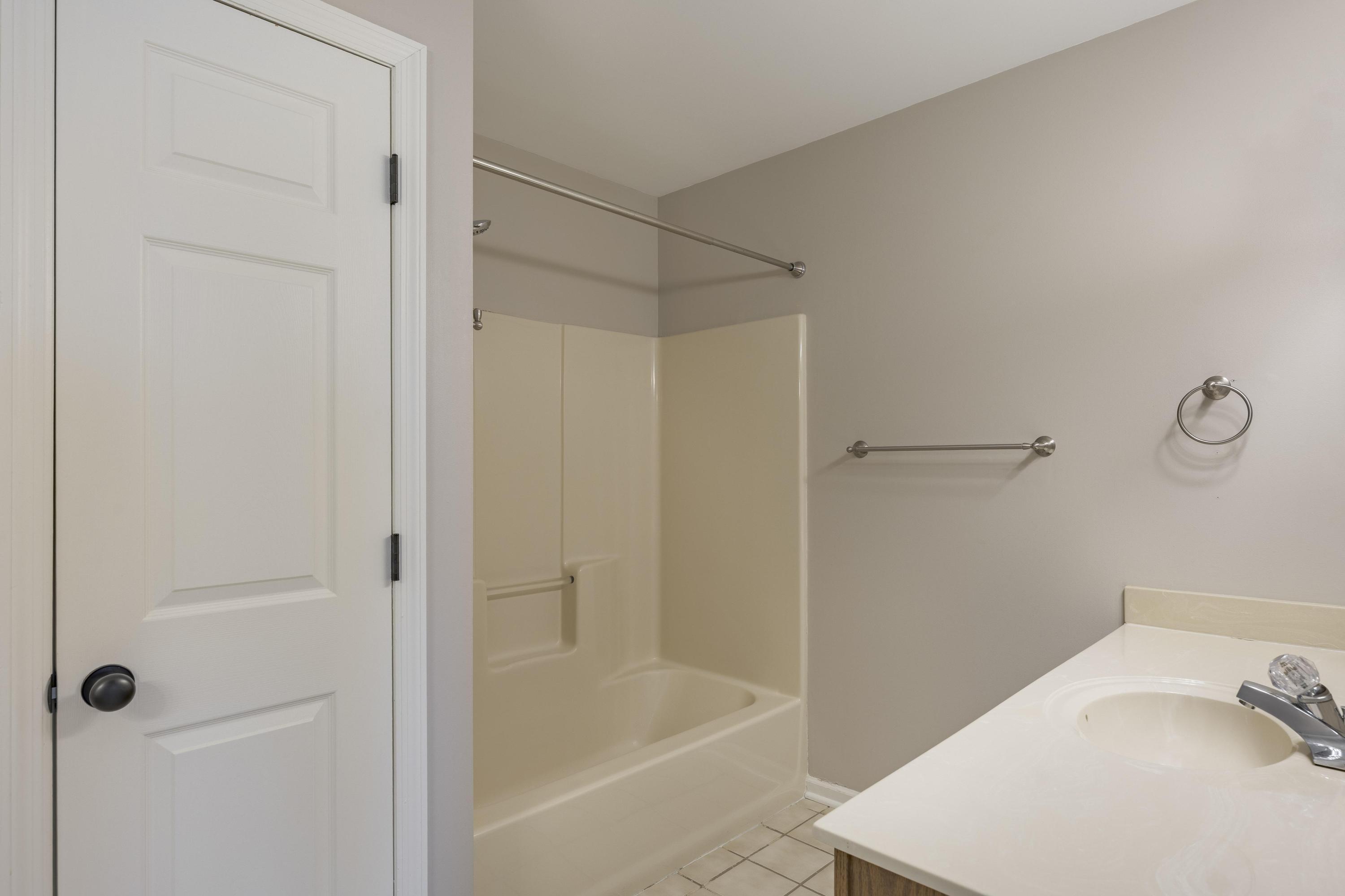 302 Mcfarland Road Road