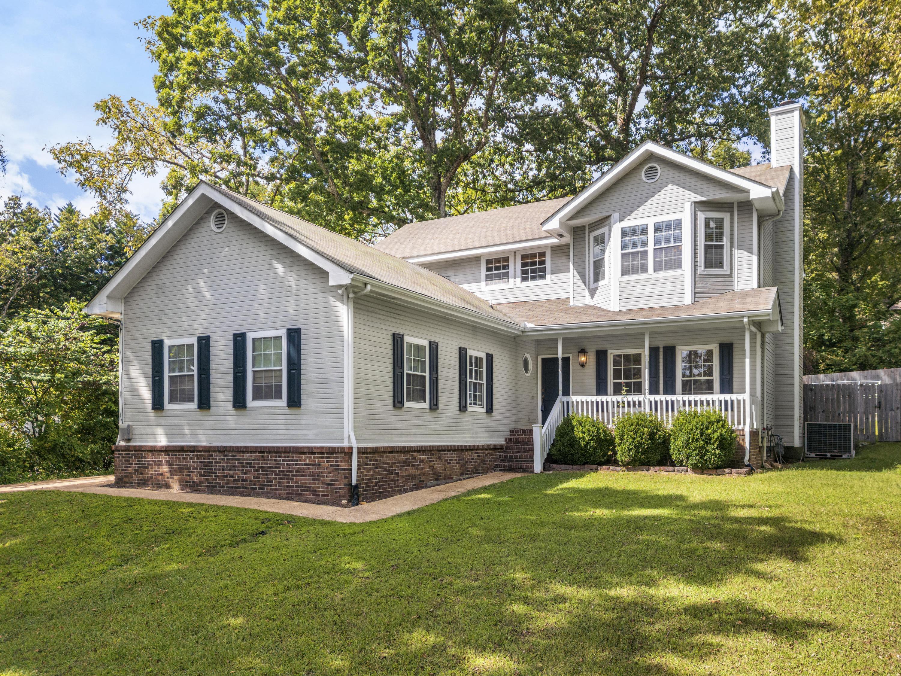 302 Mcfarland Road Road