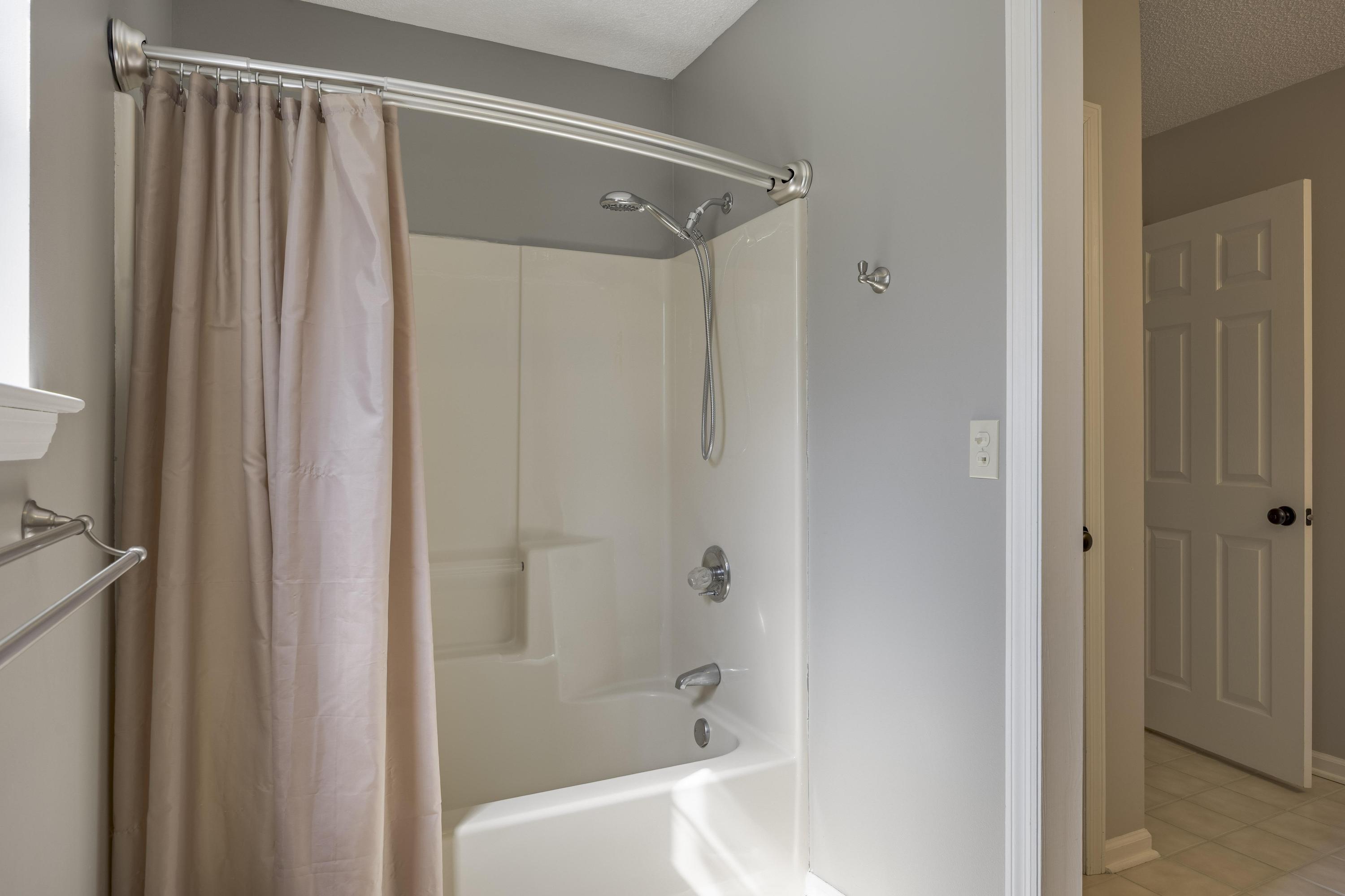 302 Mcfarland Road Road