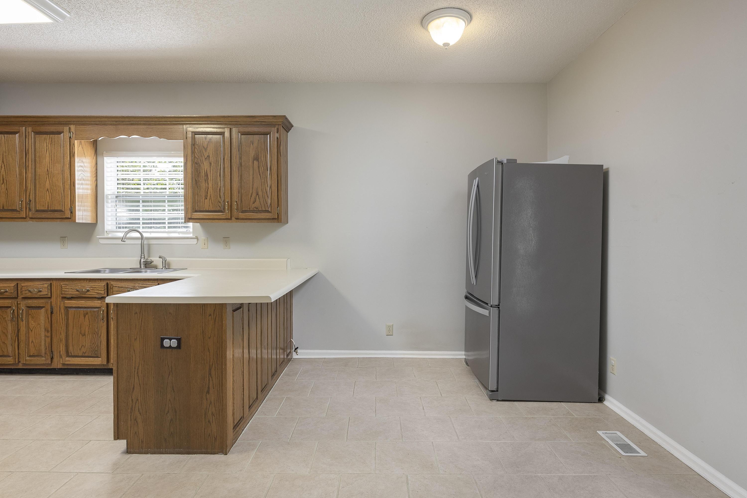 302 Mcfarland Road Road