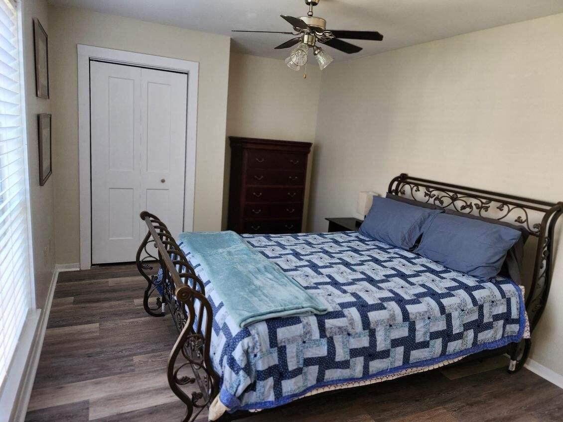 900 Mountain Creek Road, 474