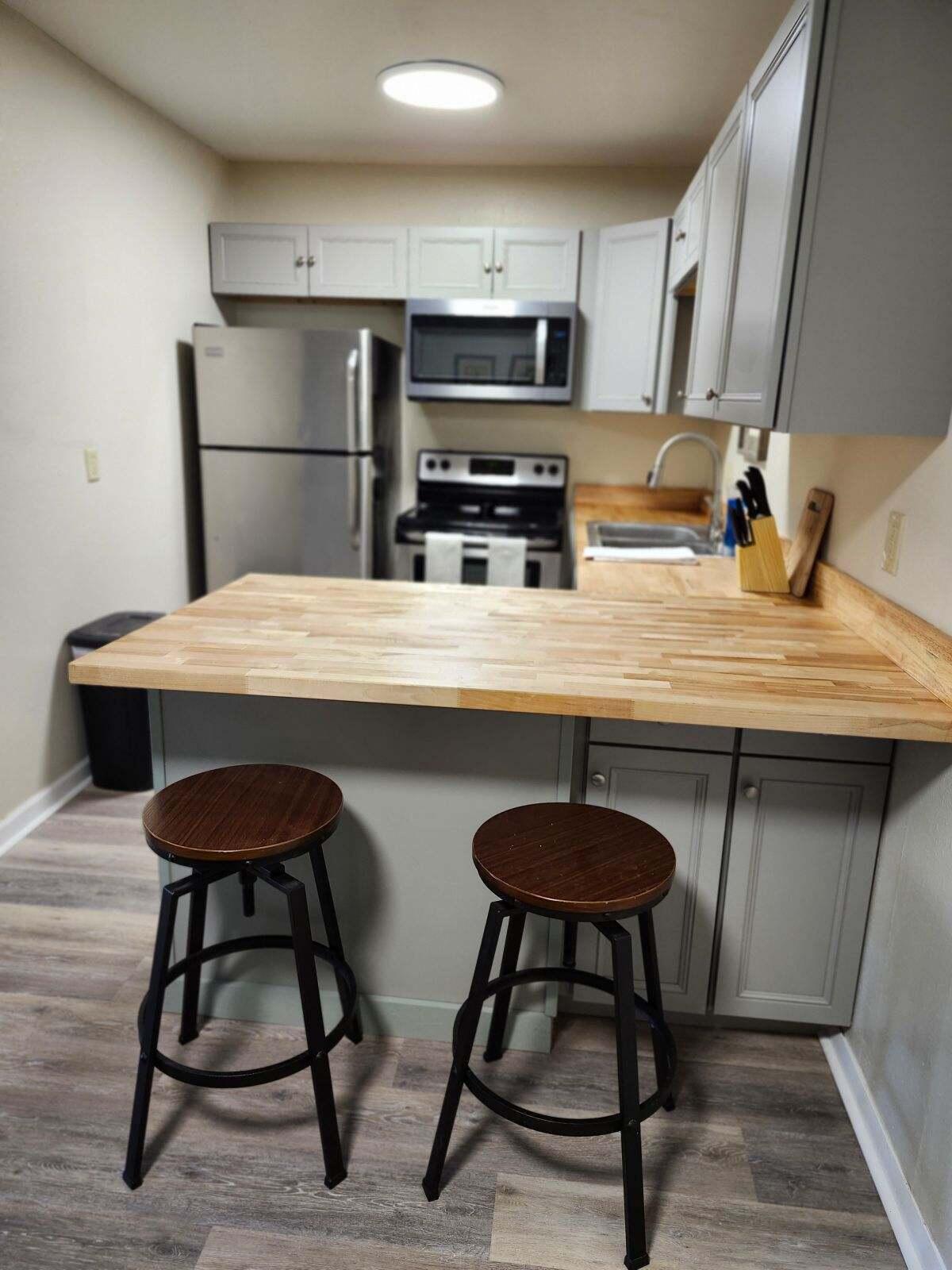 900 Mountain Creek Road, 474