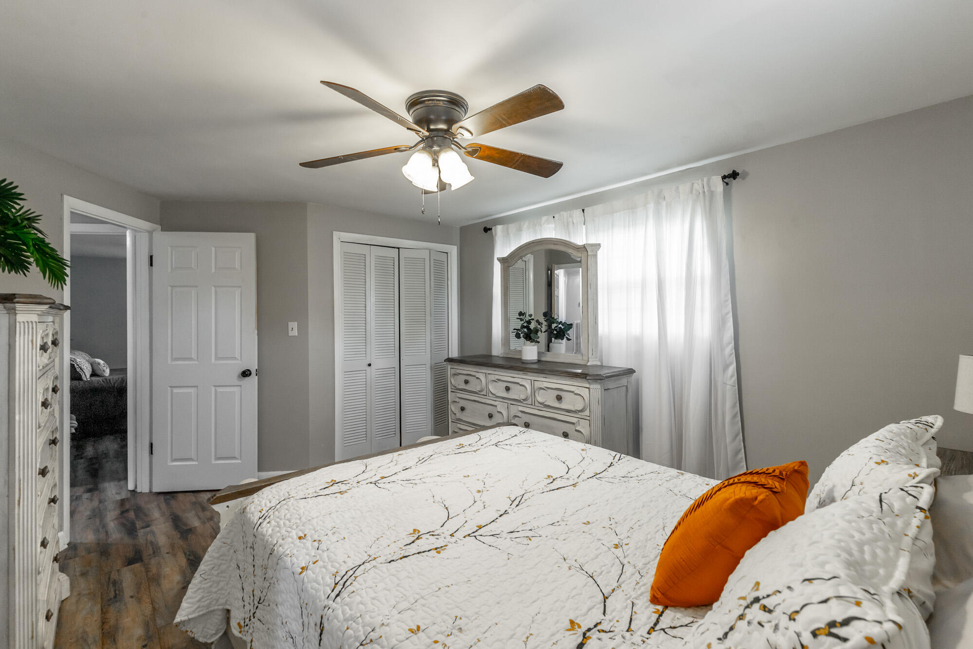 5551 NW Georgetown Road