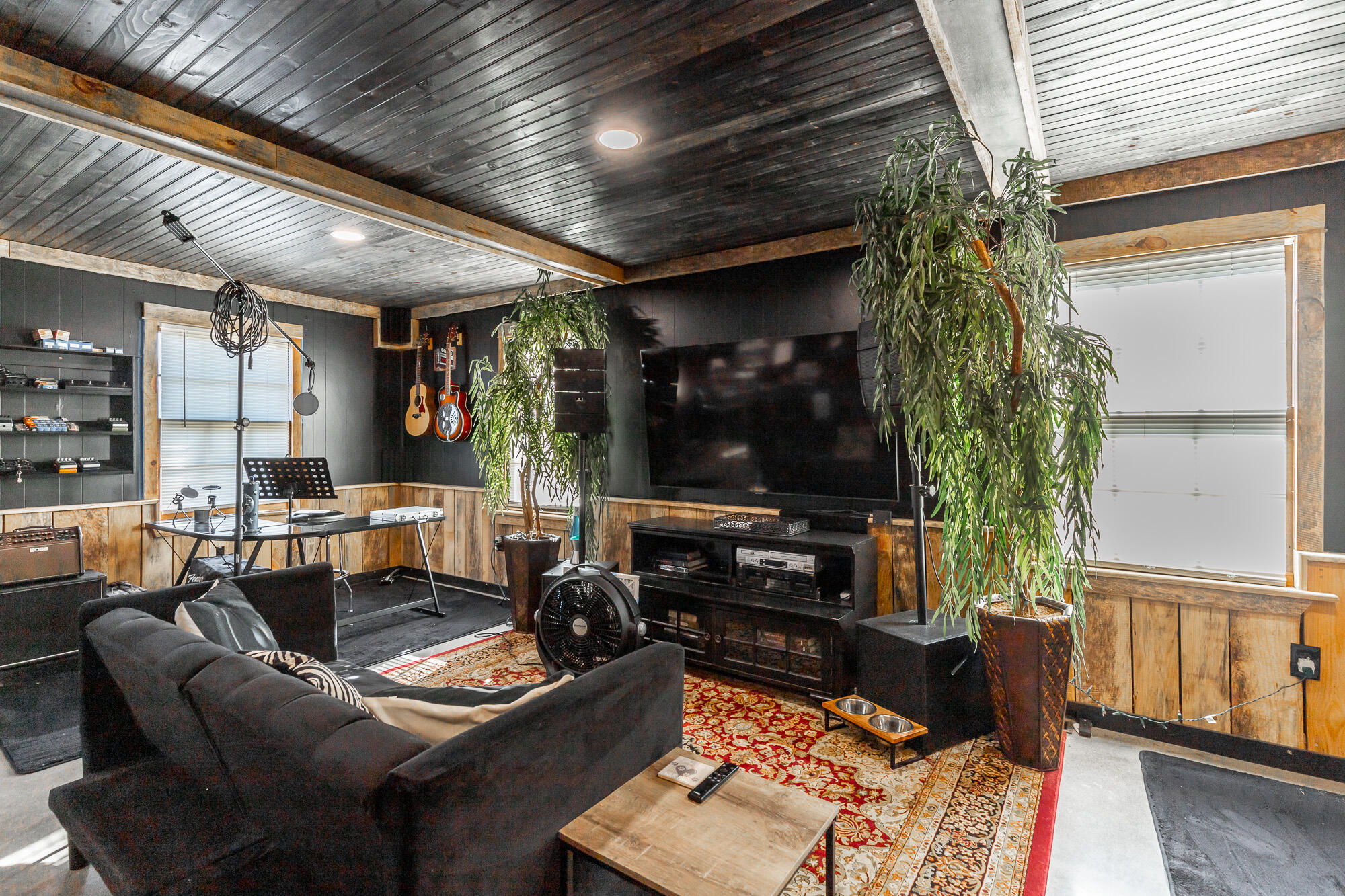 5551 NW Georgetown Road