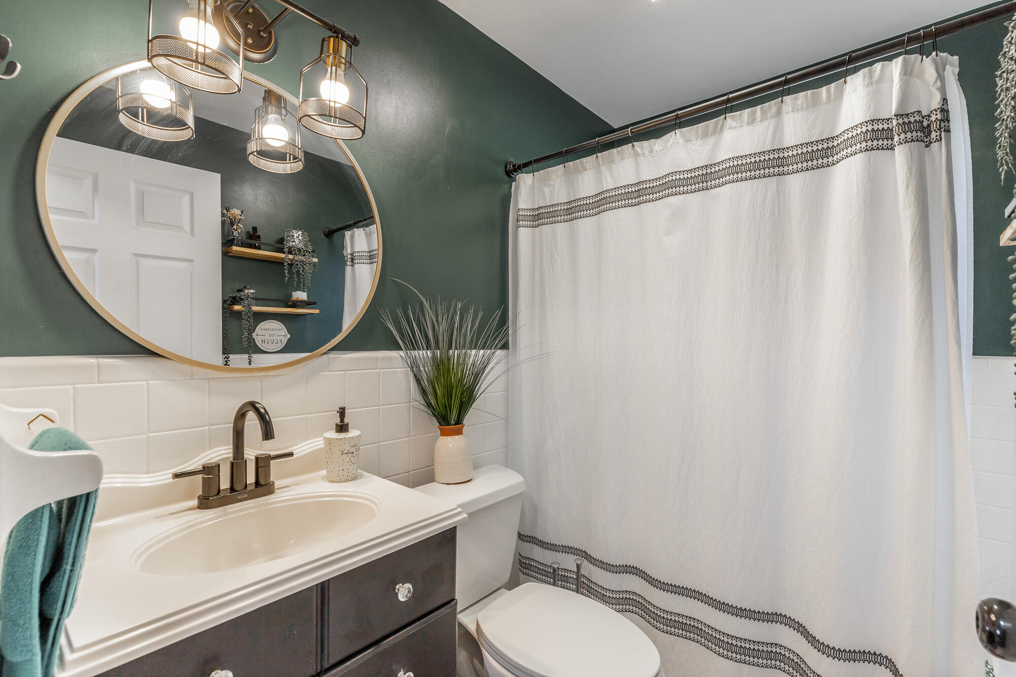 5551 NW Georgetown Road